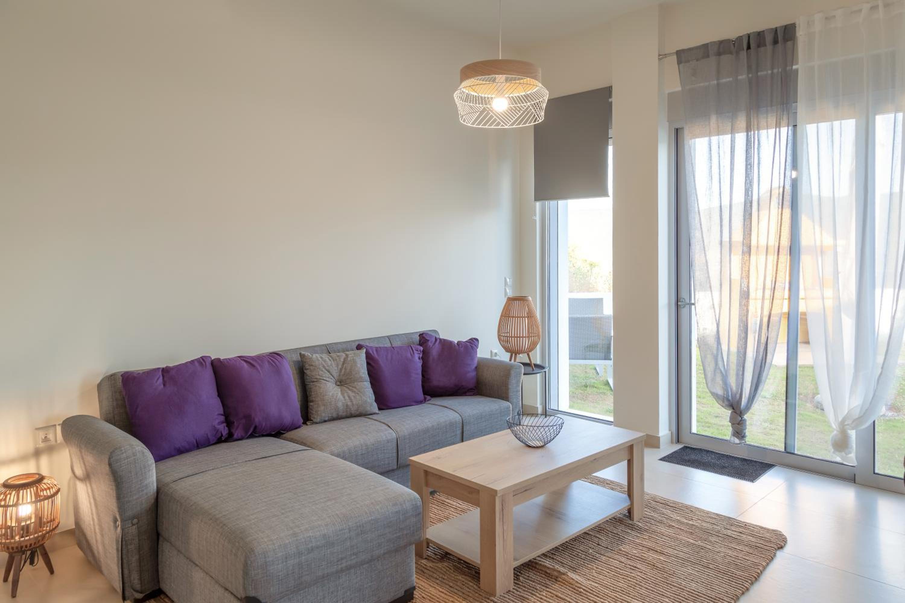 Skorponeria Bay Luxury Villas