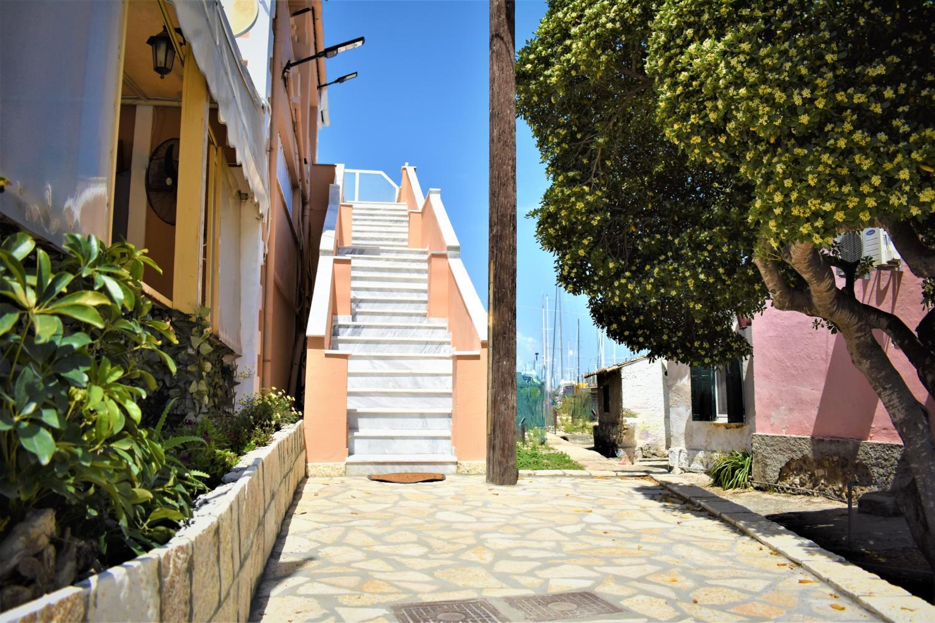 Christina's apartment 2