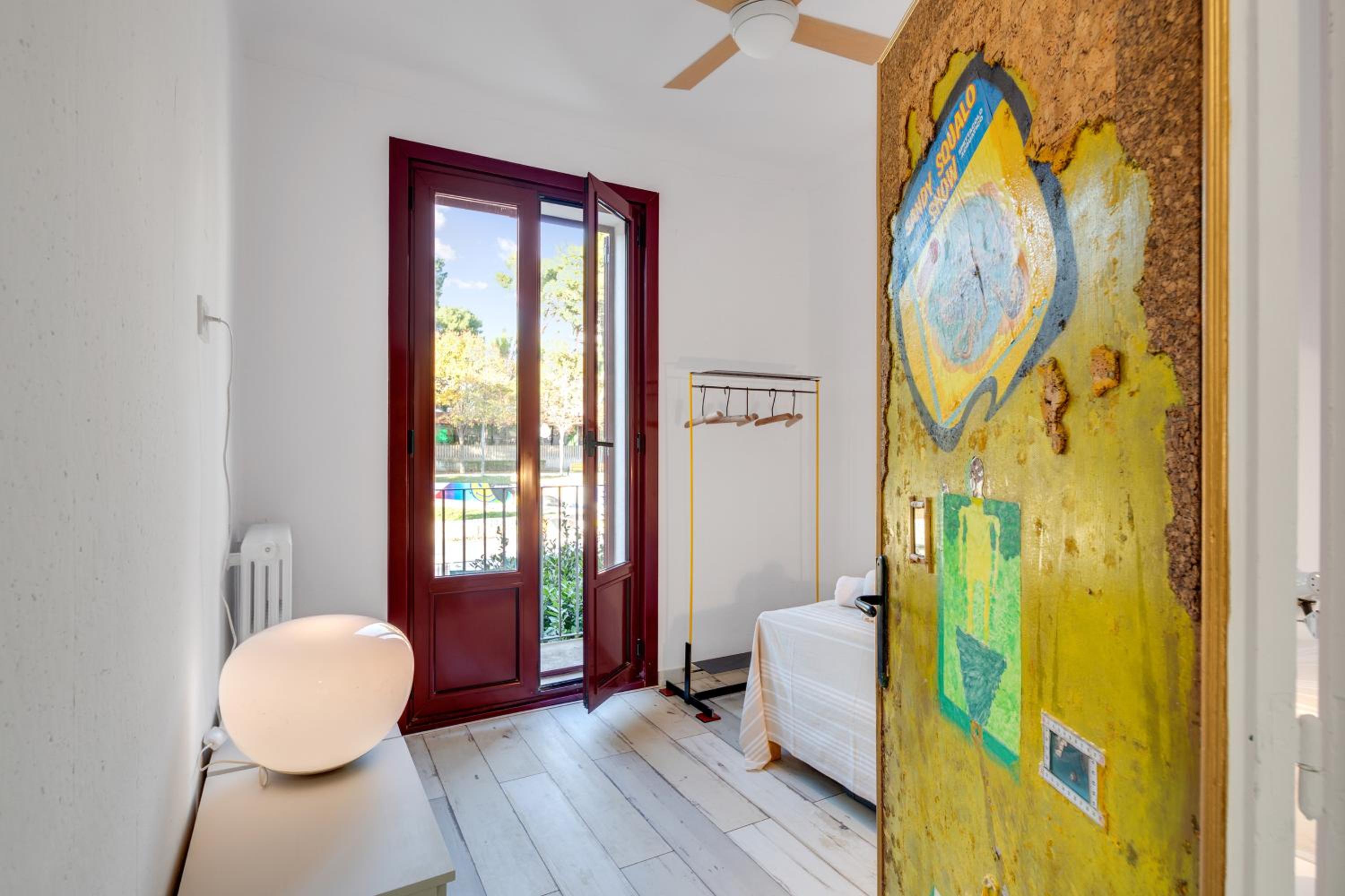 Contemporary Art House