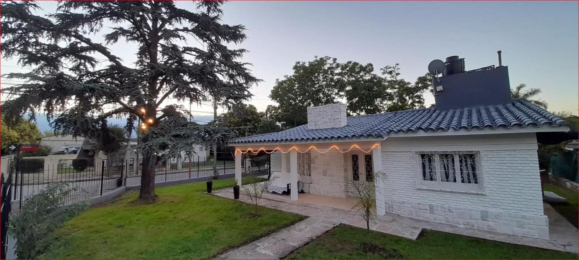 Hotel La casa de las Luces - Image 1