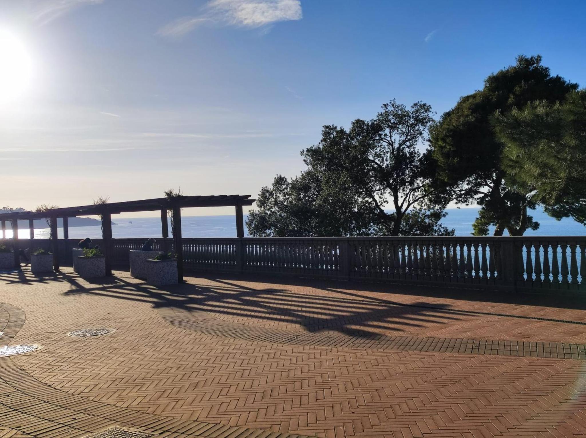 Sea & Sun Guest House photo 5