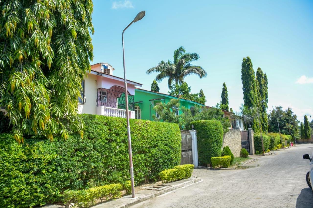 Fully Furnished 3-Bedroom Holiday Villa at Bandari Villas view 2