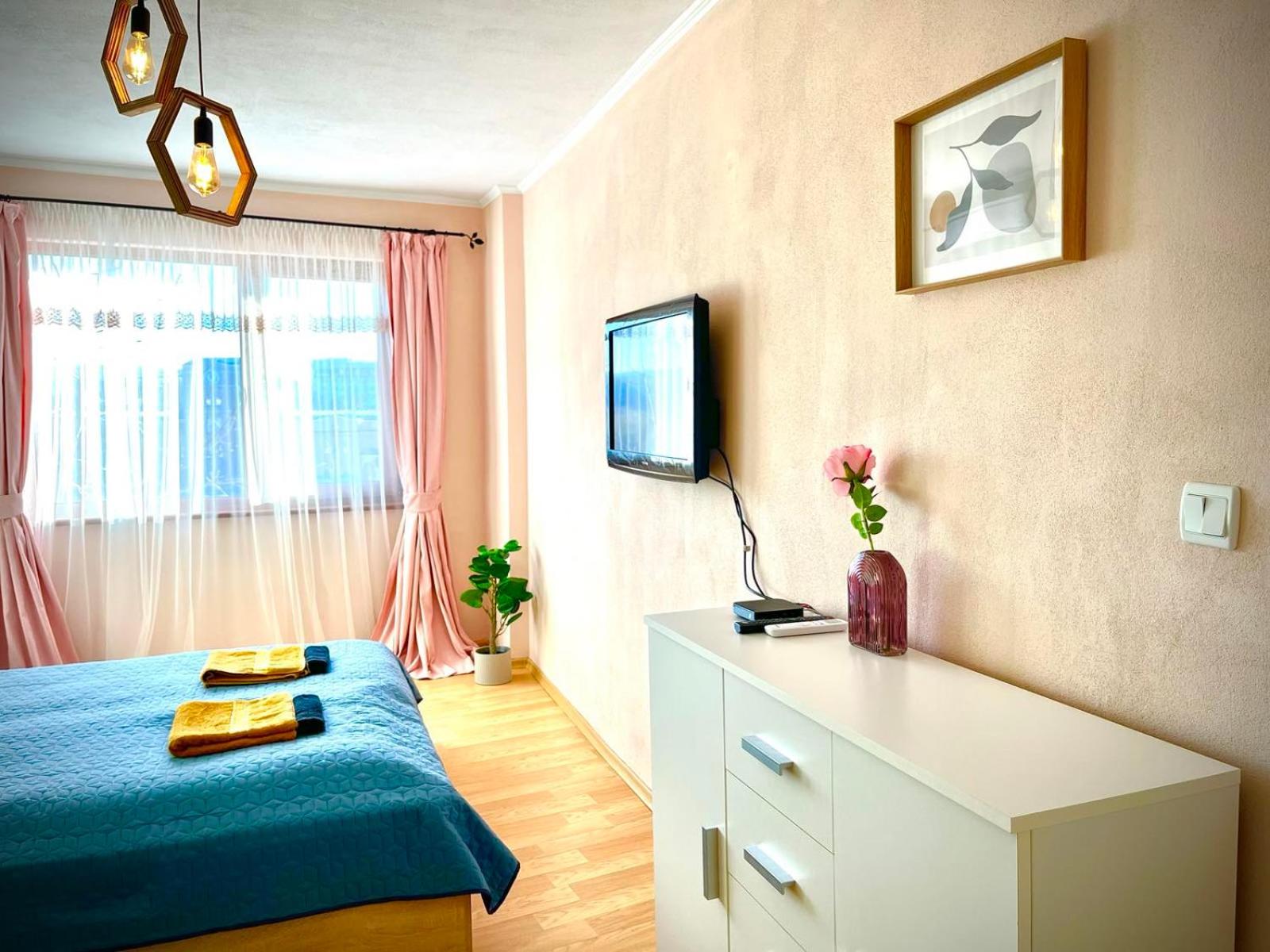 The Green Guest House-Amazing View, Top Location, Entire House