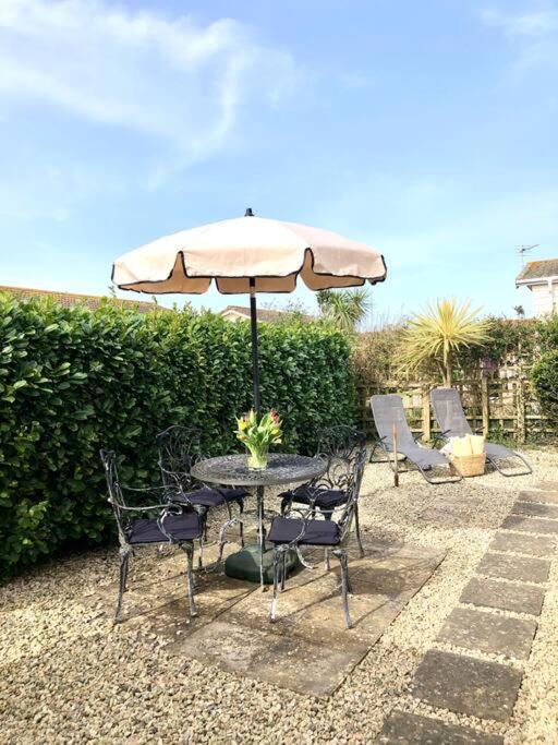 Fresh 4 Bed Coastal Home nr Padstow view 4