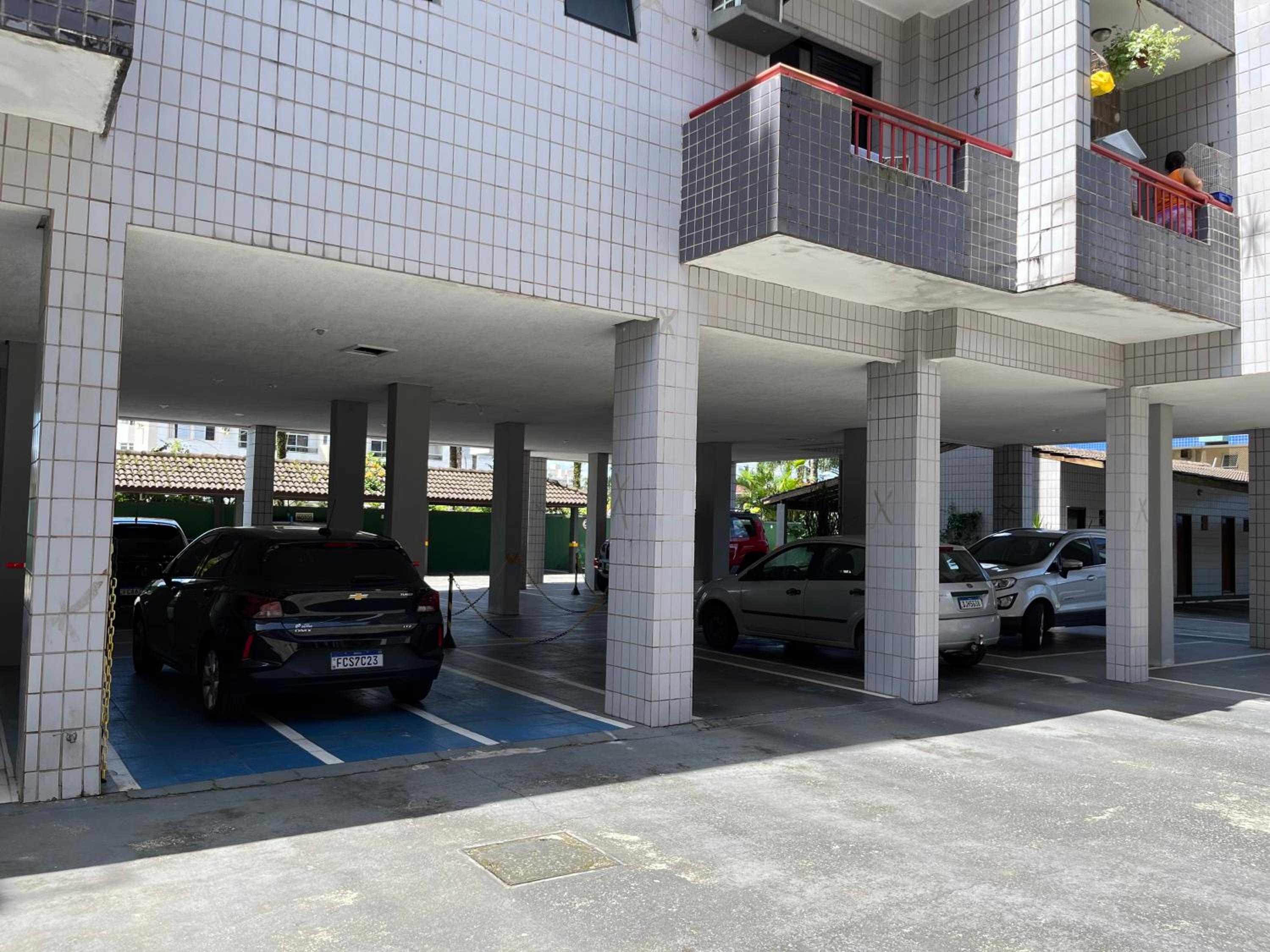 2 Quartos com Ar Condicionado e Varanda à 400m da Praia Maitinga - Estacionamento e Piscina - Wi-Fi 409 Mbps