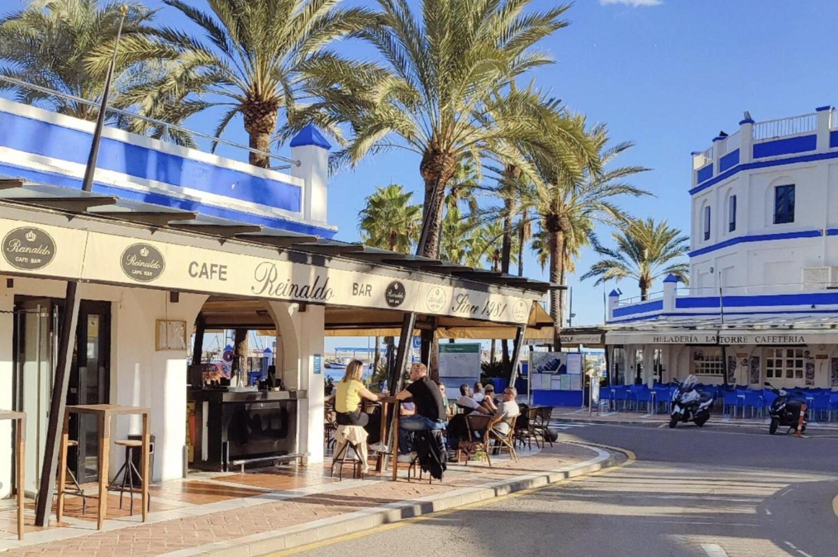 Beach Front Apartment in Estepona