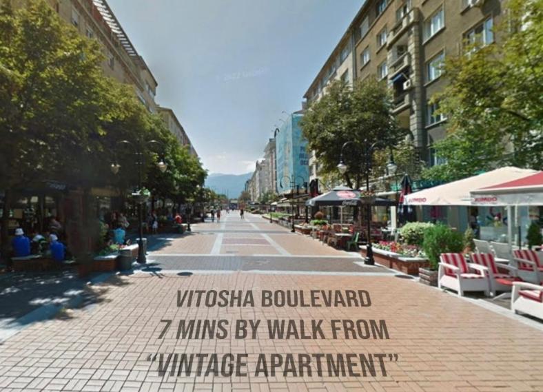 Vintage Top Centre Apartment