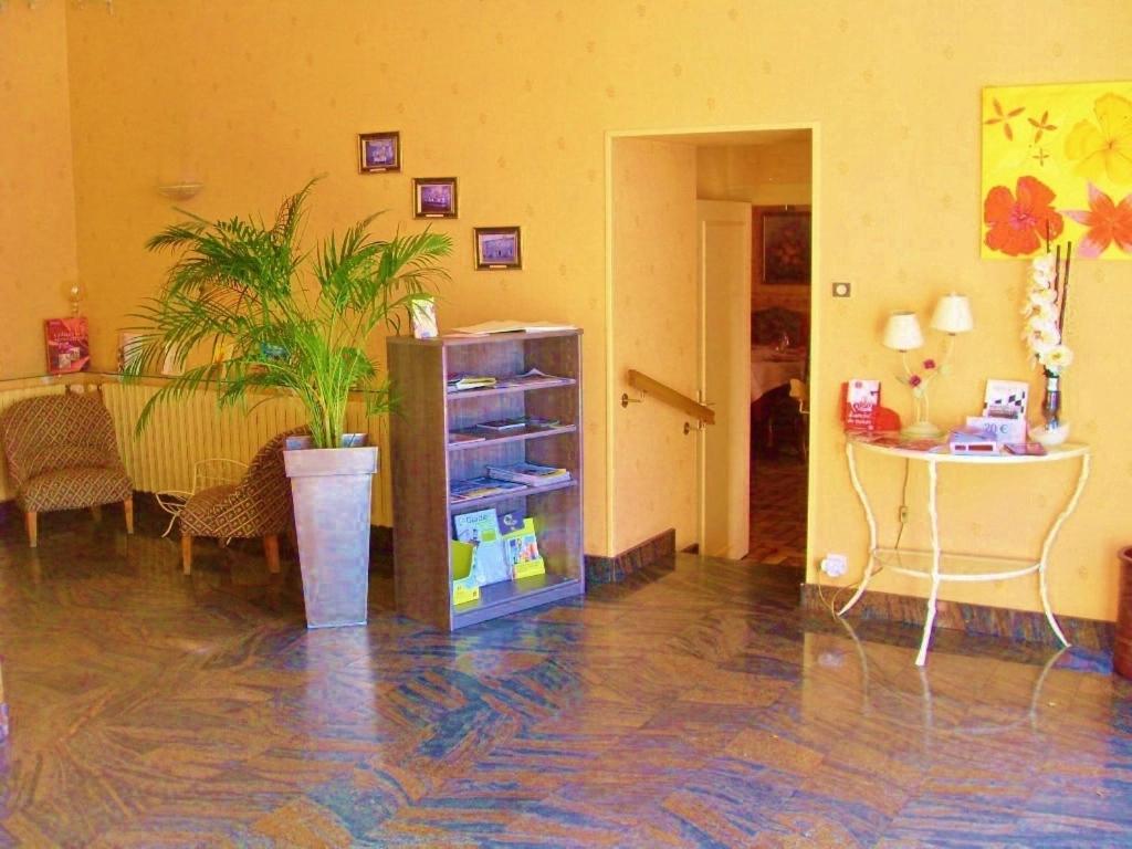 hotel reception