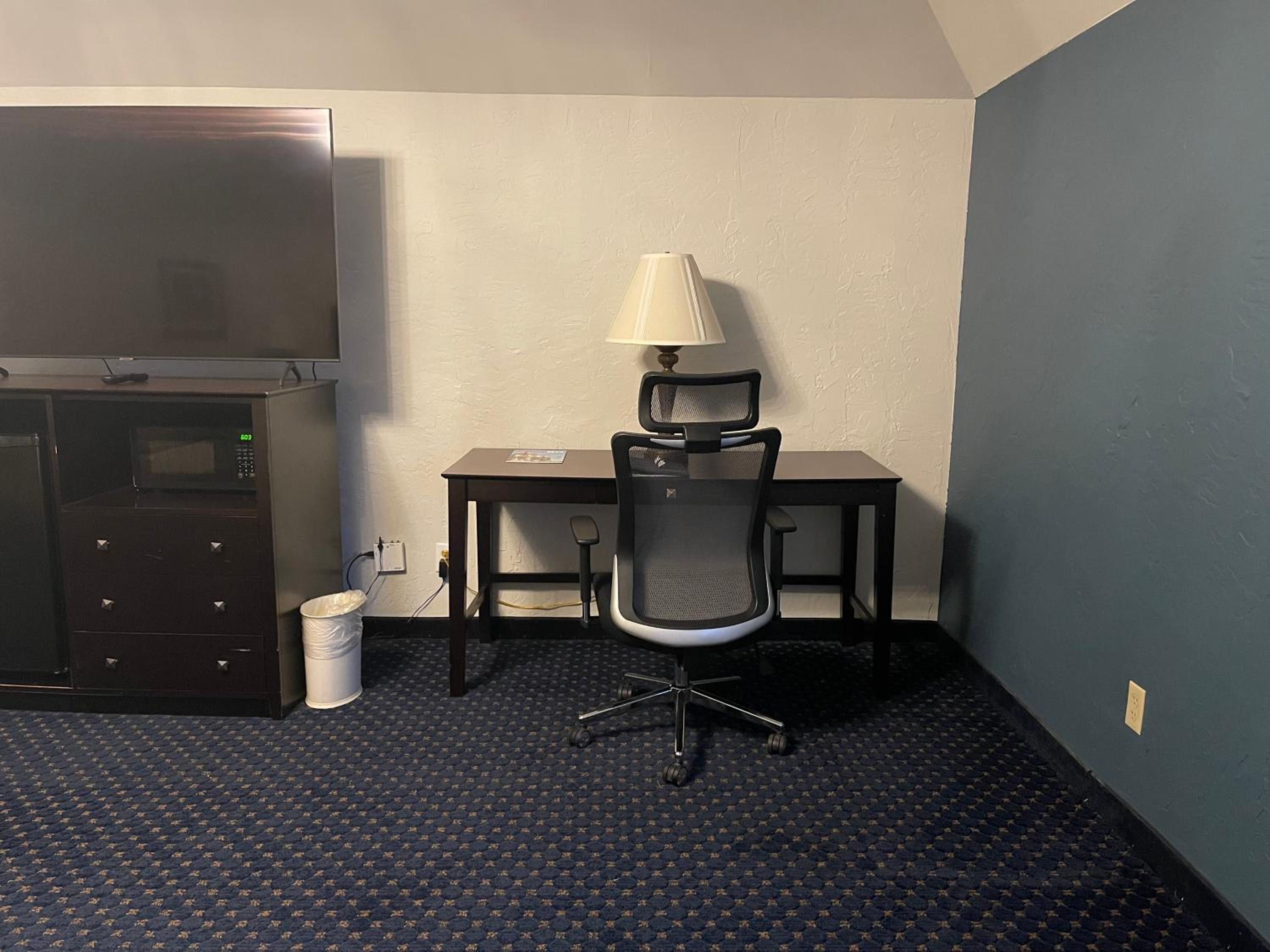 Chateau Hotel and Conference Center, Foto 60
