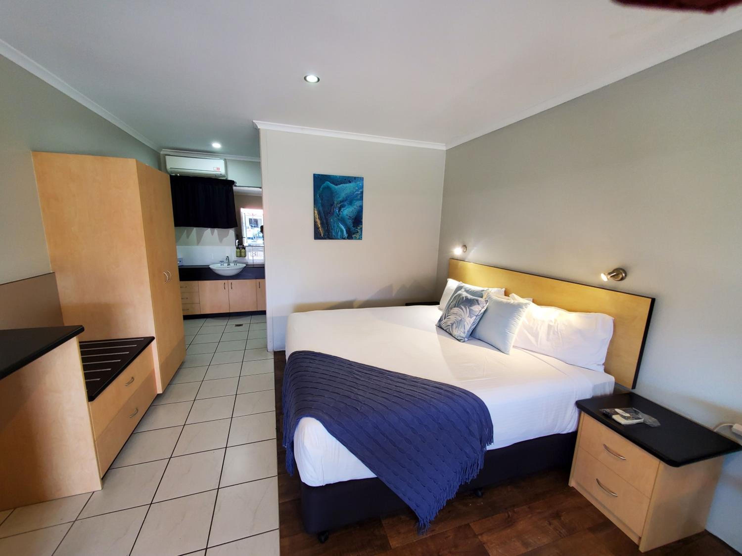 Alara Motor Inn