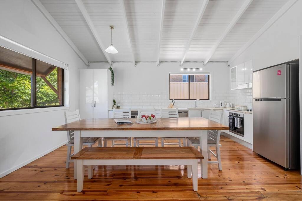 Big House Little House Moonee Beach