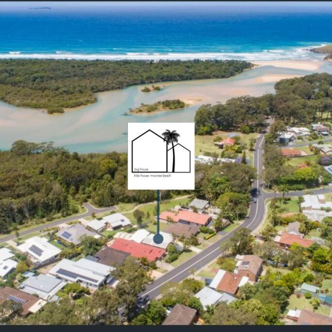 Big House Little House Moonee Beach