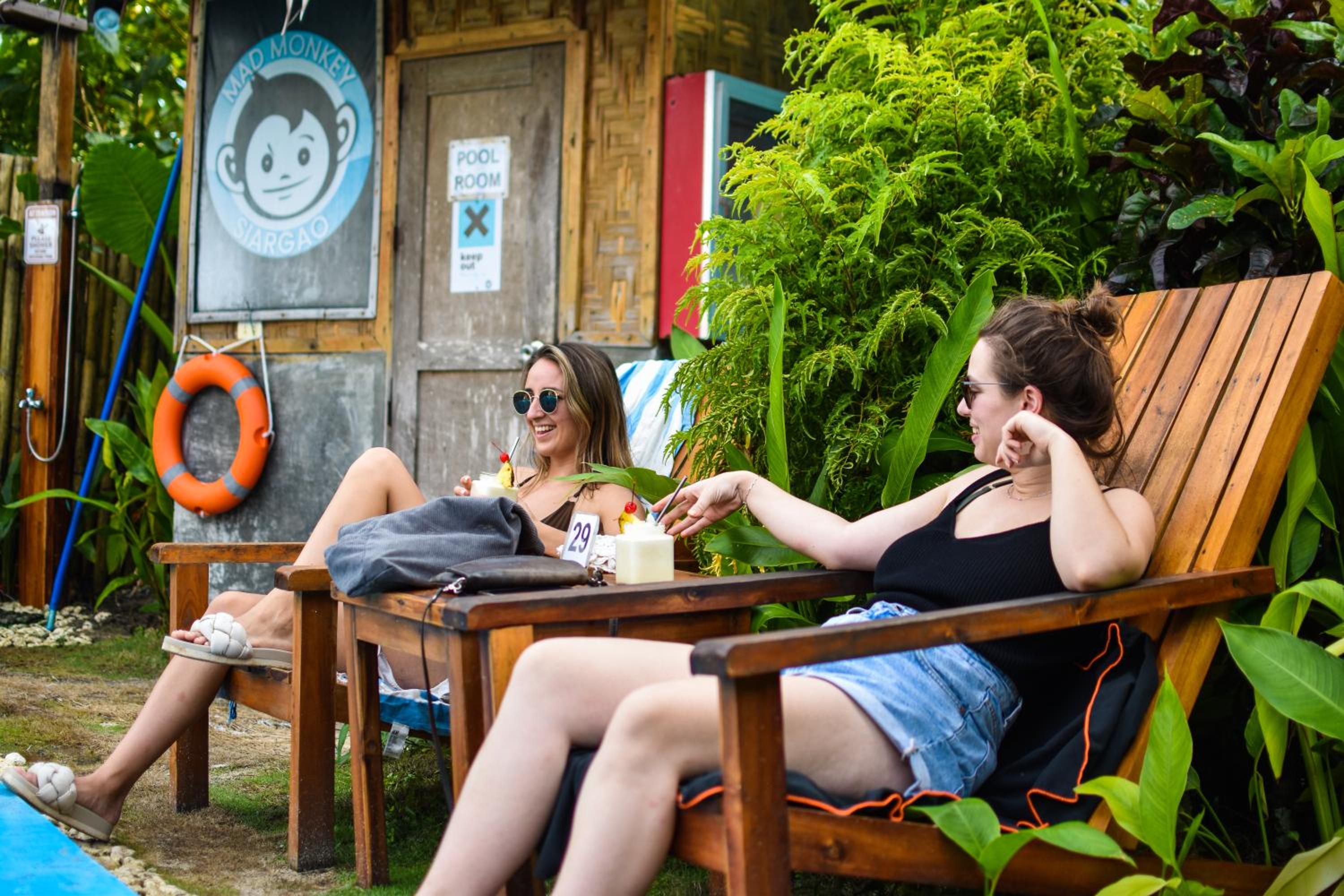 Mad Monkey Hostel Siargao 12