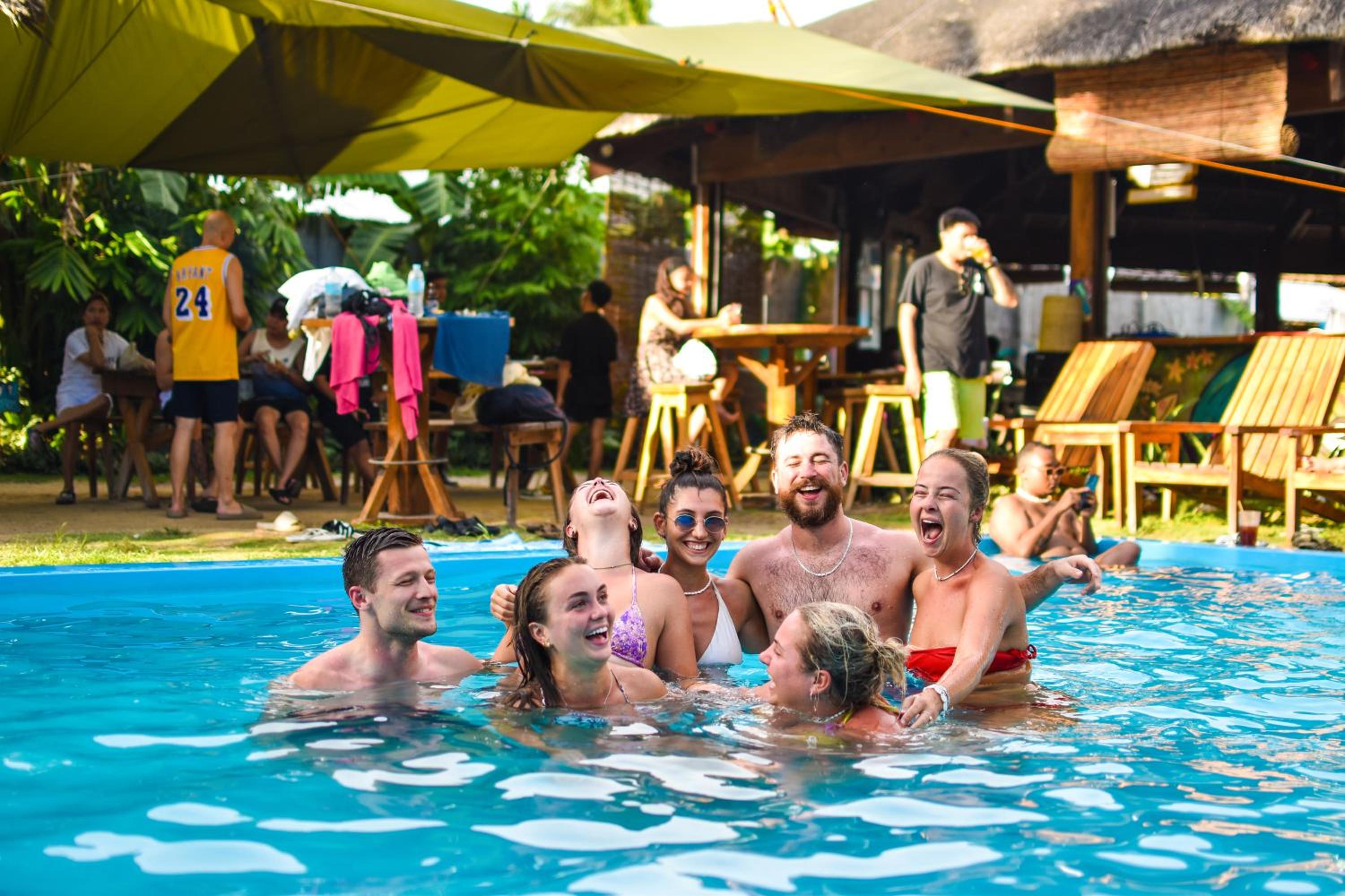 Mad Monkey Hostel Siargao 17