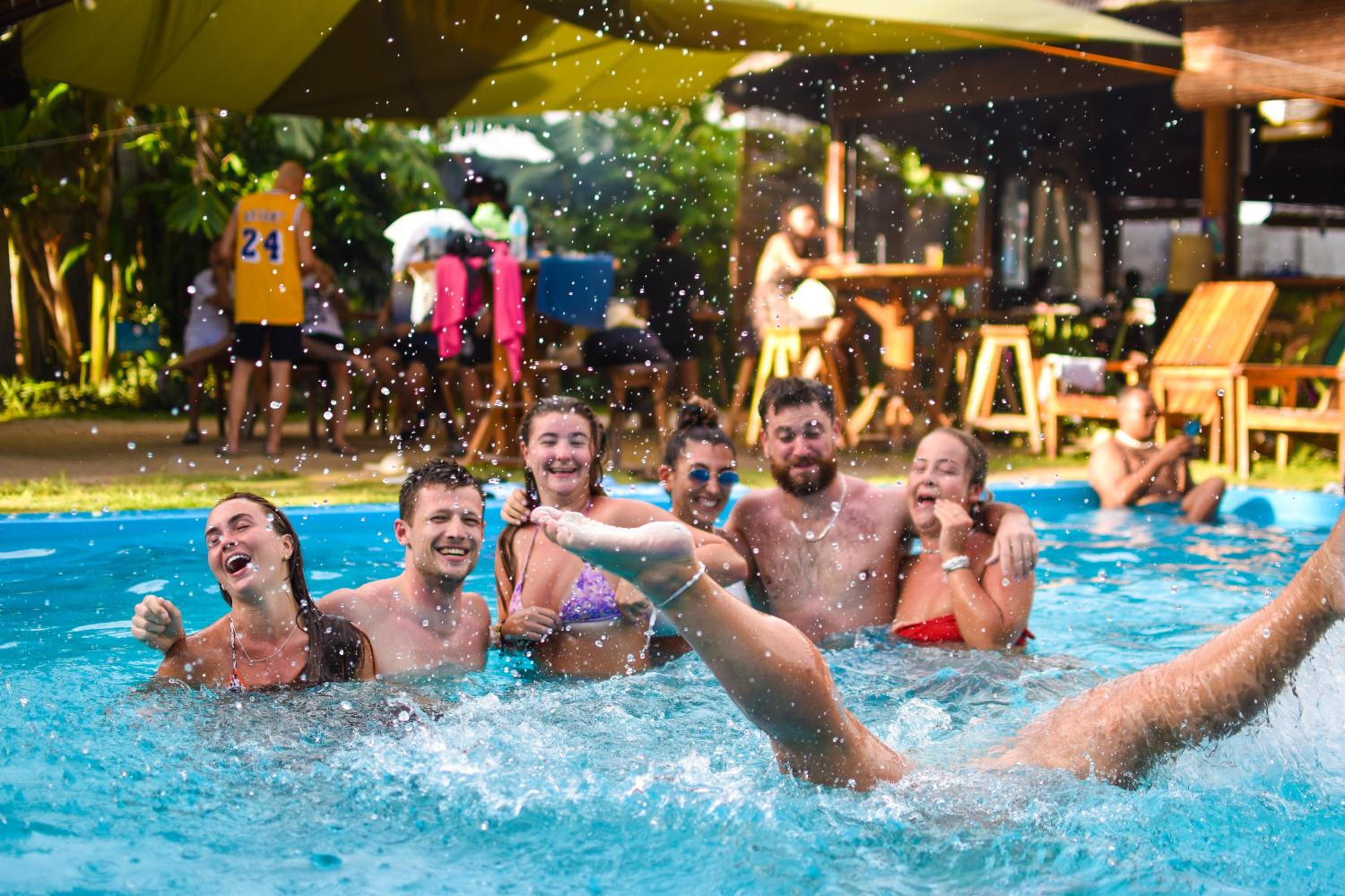 Mad Monkey Hostel Siargao 88