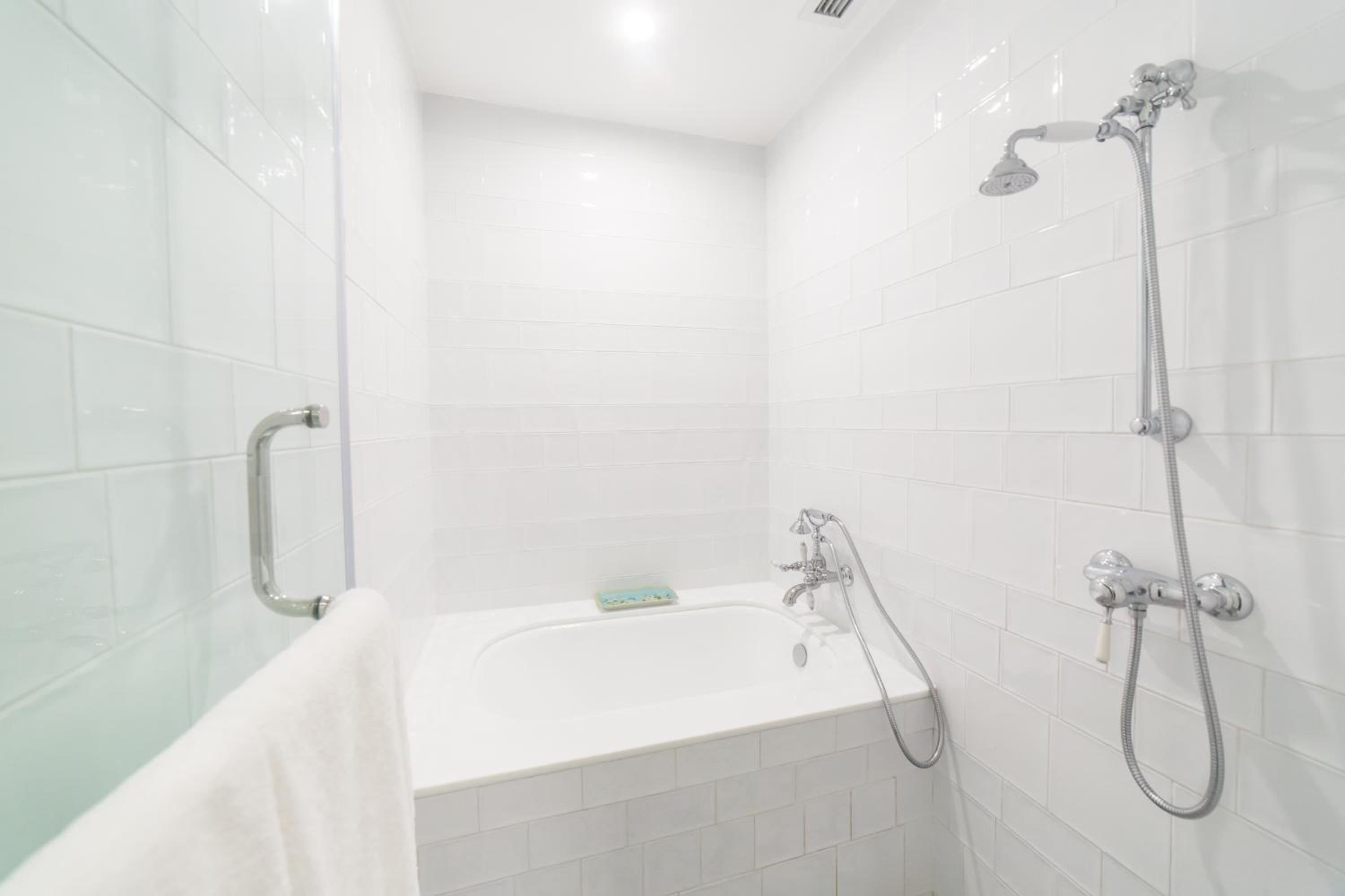 Tung Nam Lou Art Hotel