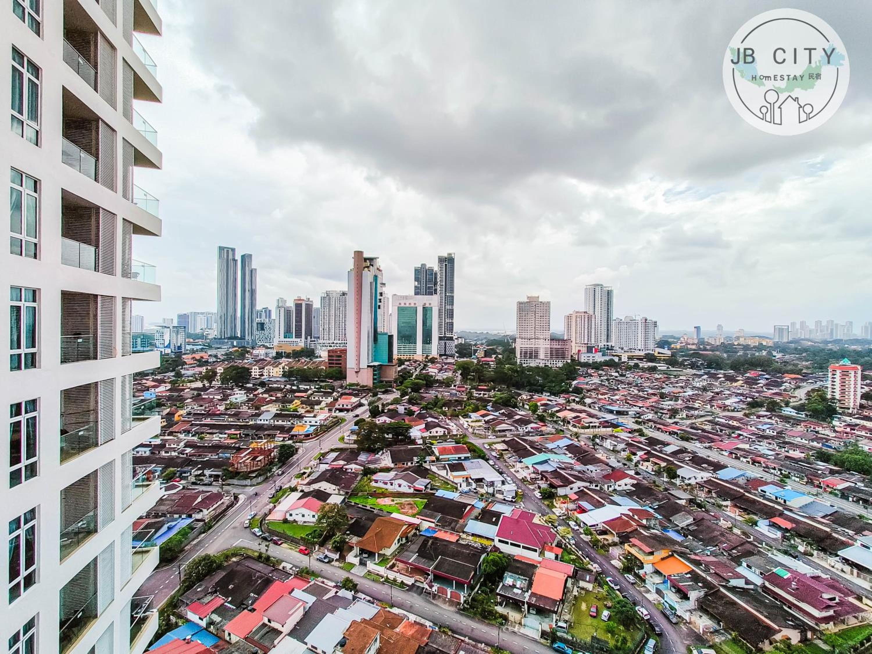 D' Esplanade KSL City by RR JBcity