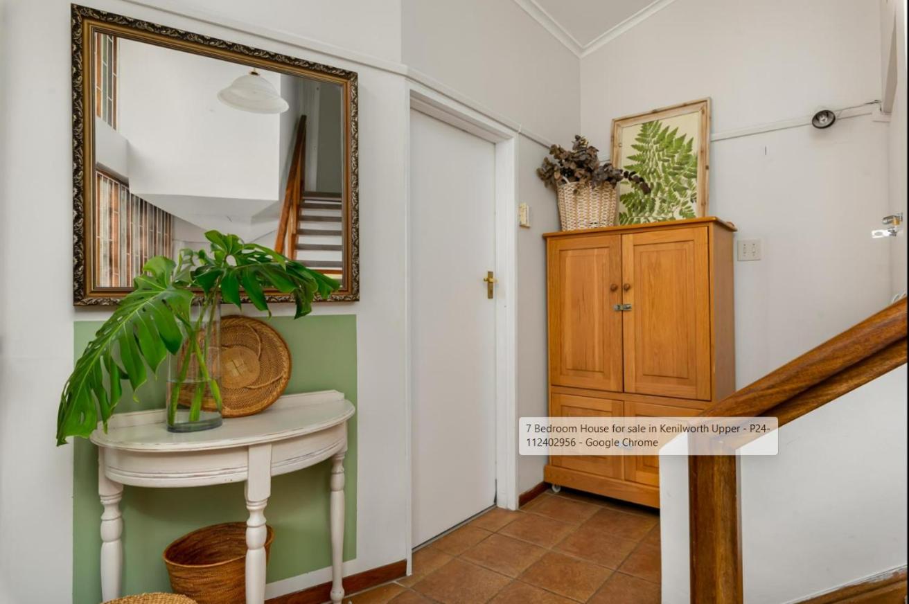Valley Heights Guest House and B & B