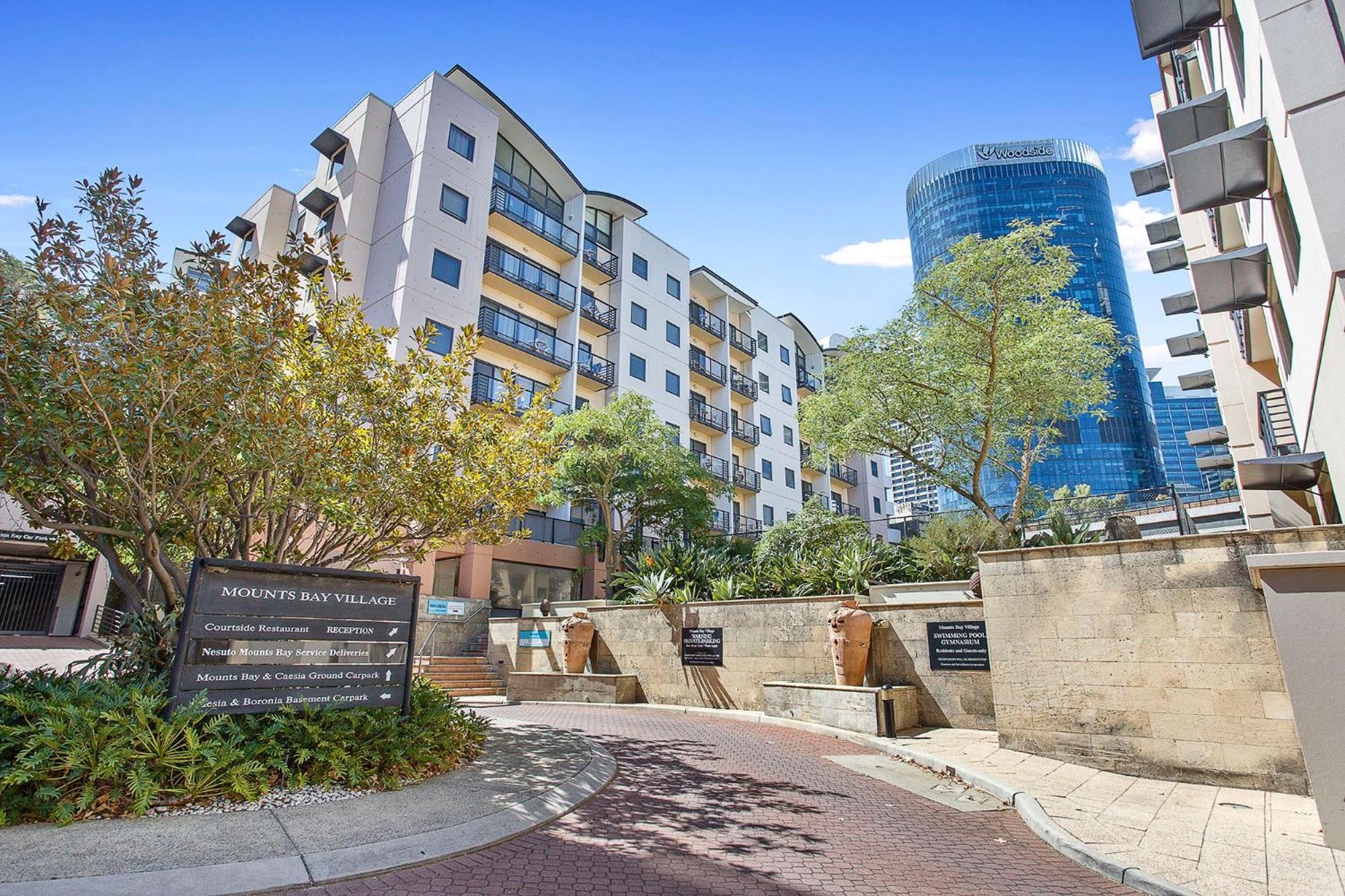 309 Secret City Sanctuary PoolView
