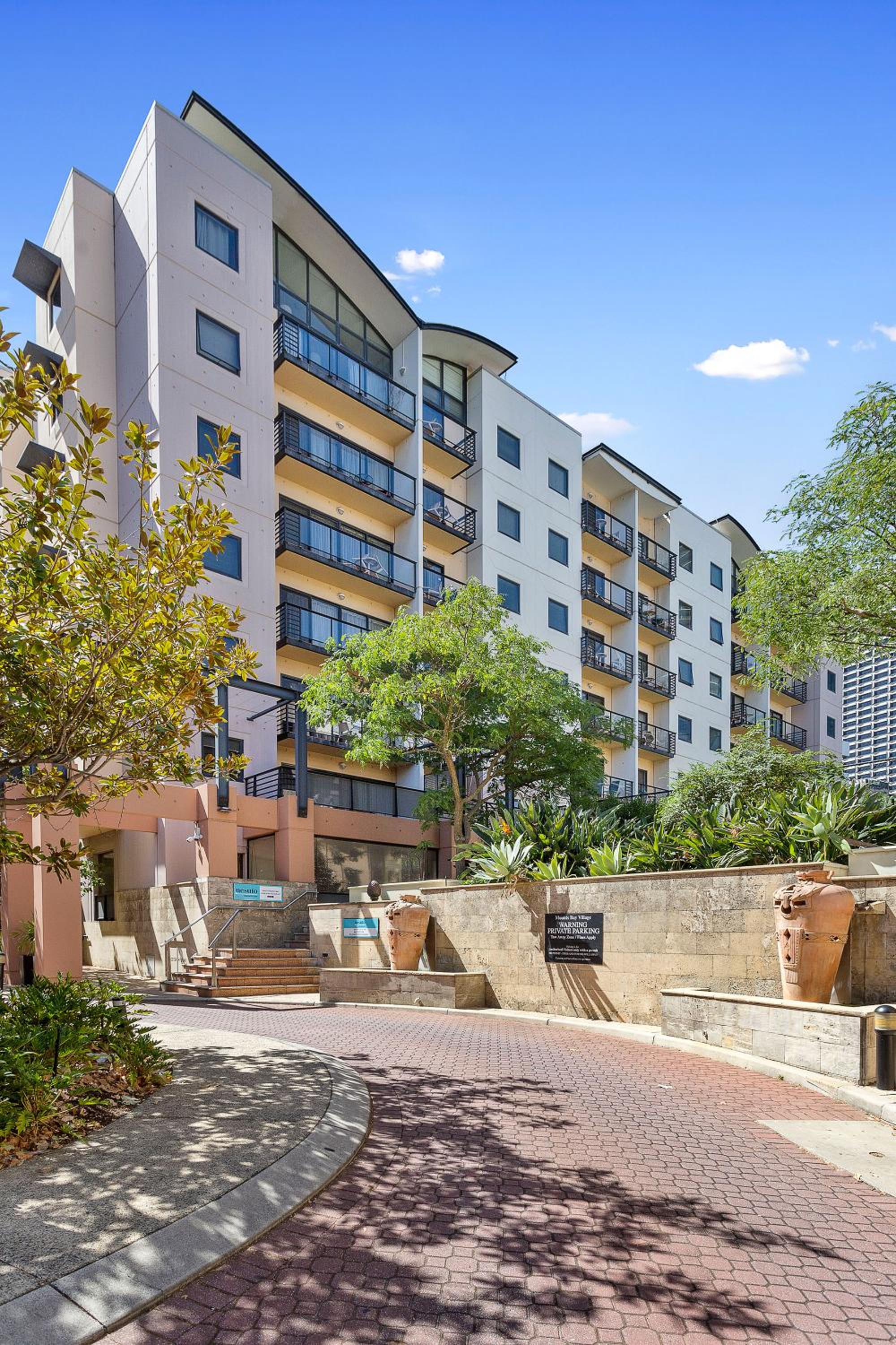 309 Secret City Sanctuary PoolView