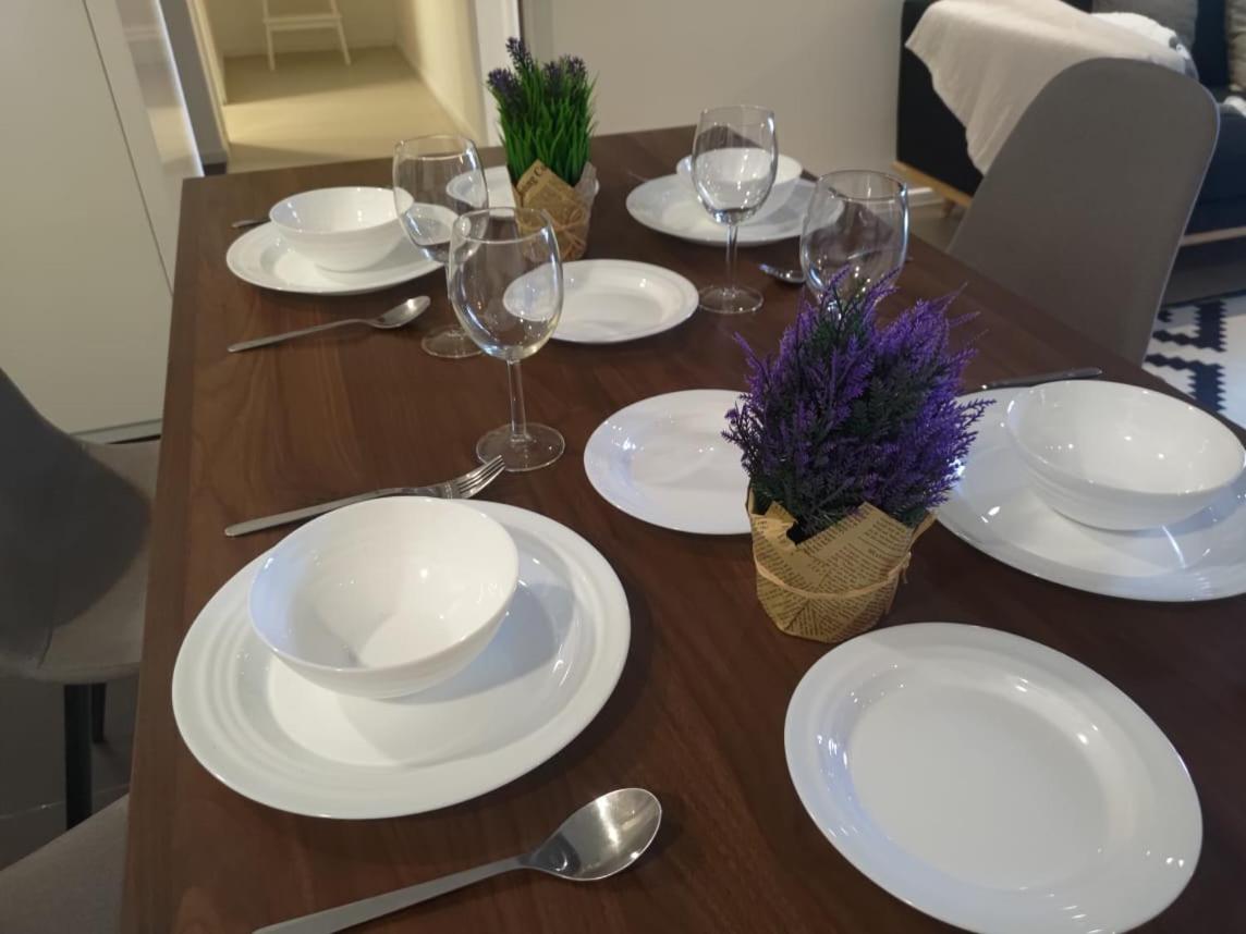 Mont Kiara Luxury 1Bedroom Arcoris SOHO Netflix 1-4 pax