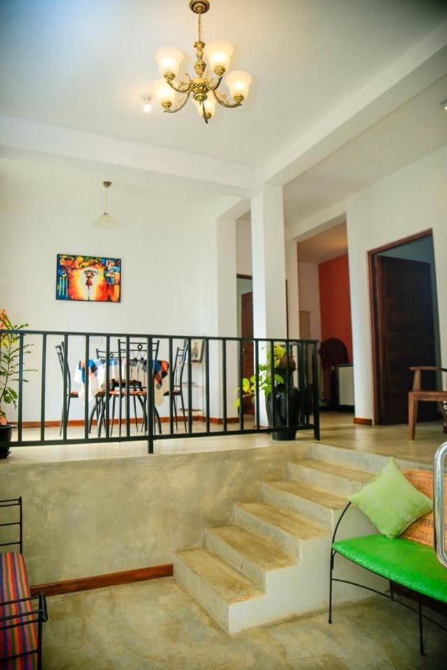 kandy hill villa