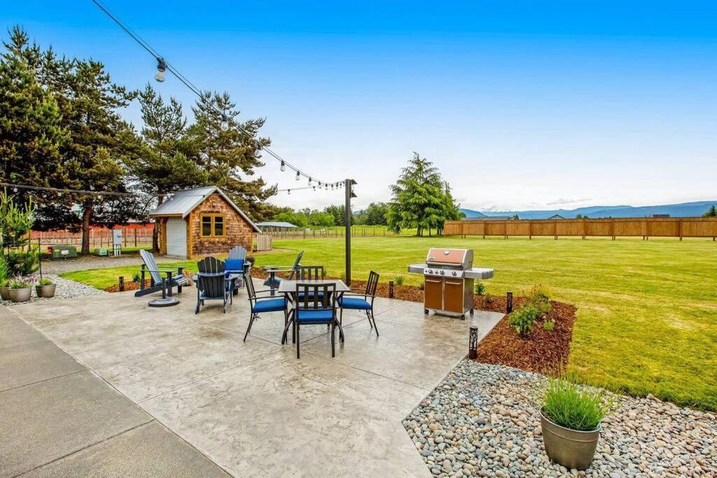 Olympic Discovery Cottage view 3