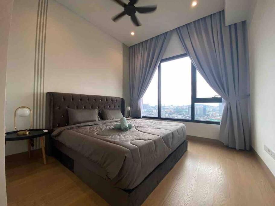 Lucentia Residences BBCC by StayHere