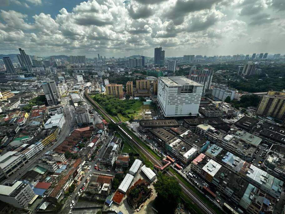 Lucentia Residences BBCC by StayHere