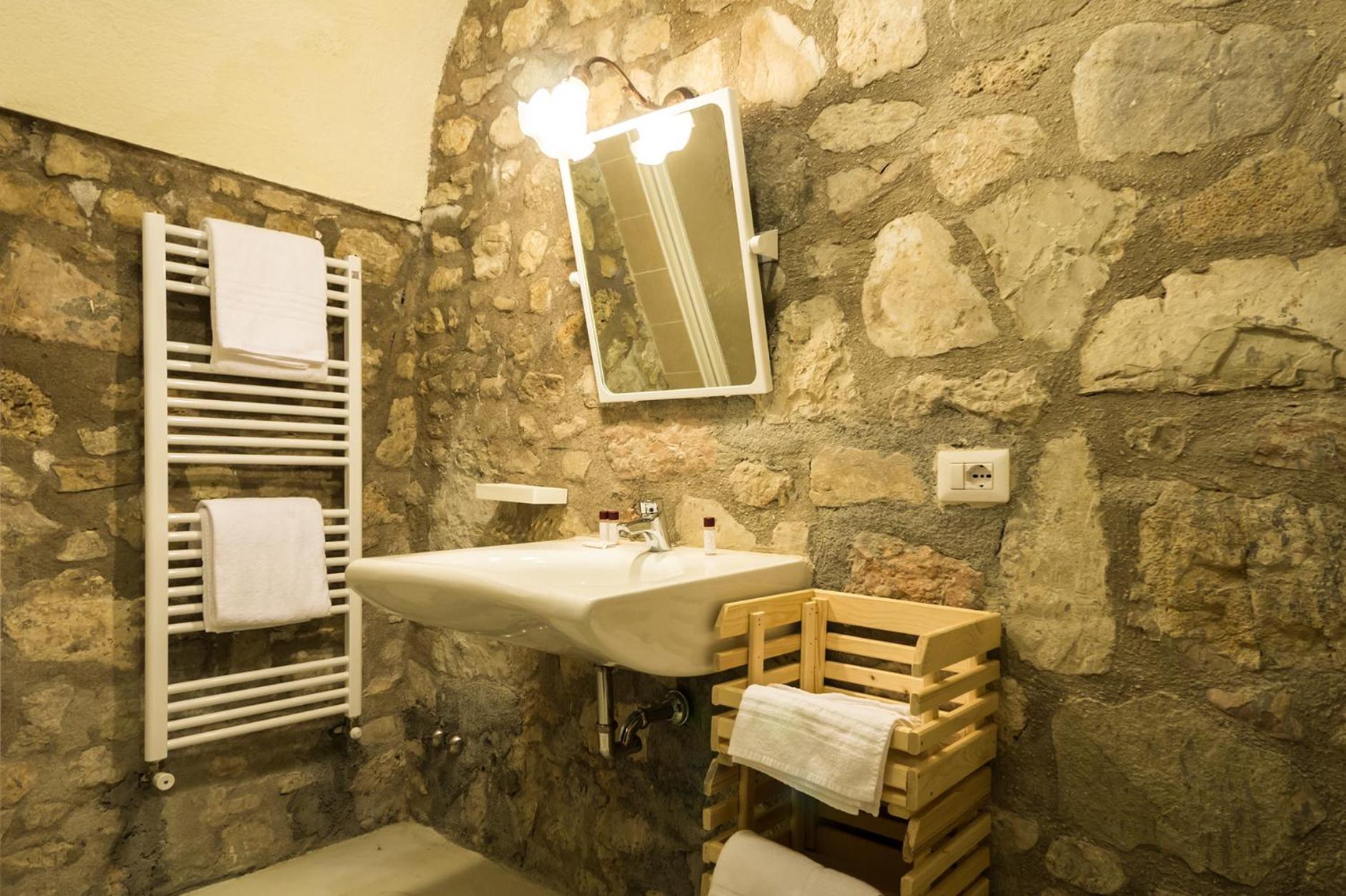 Agriturismo La Commenda-Adults Only