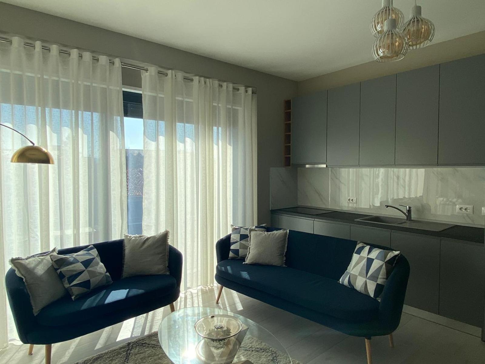 Alma Rose Apartment