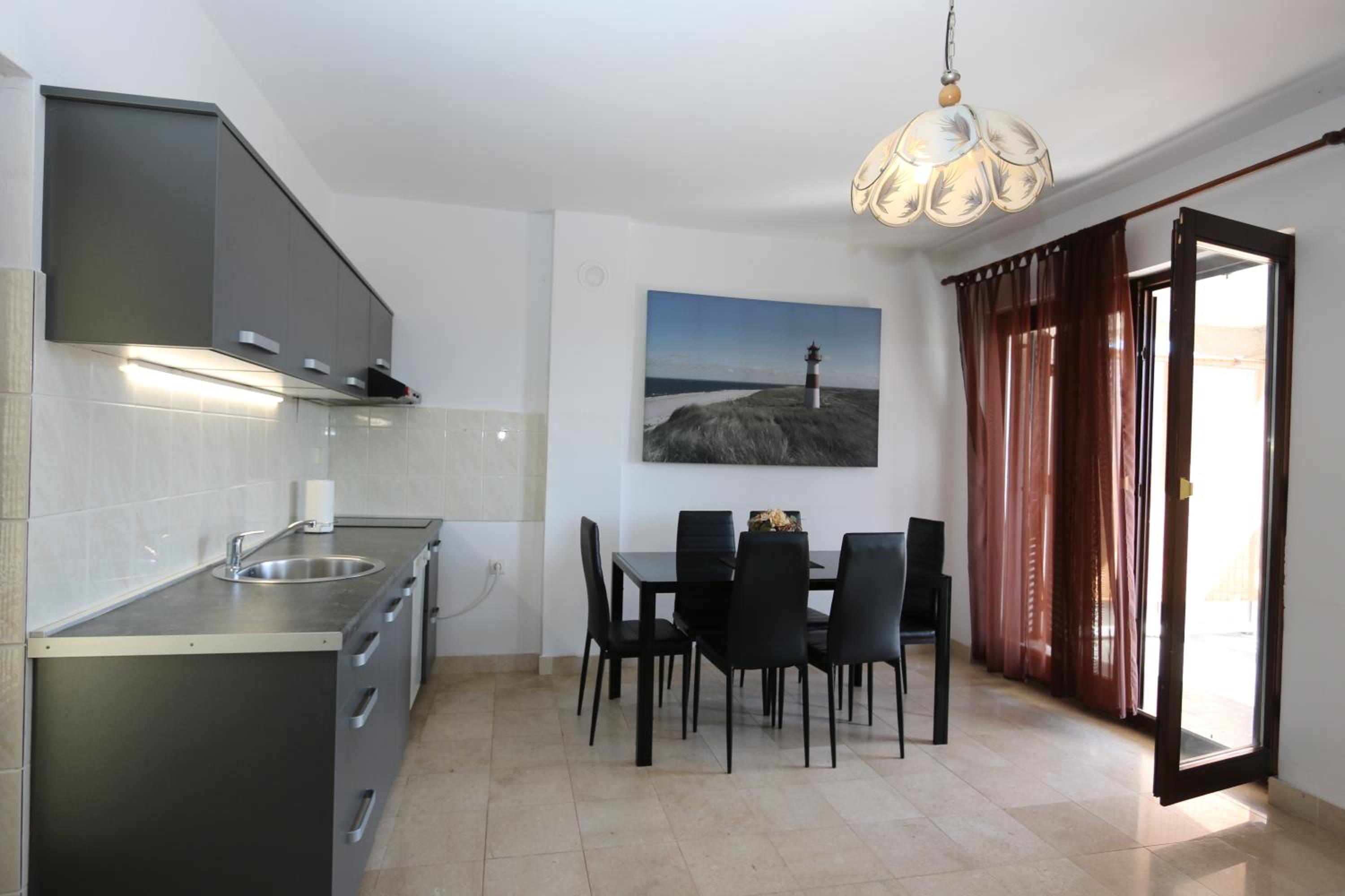 Apartment Lidija