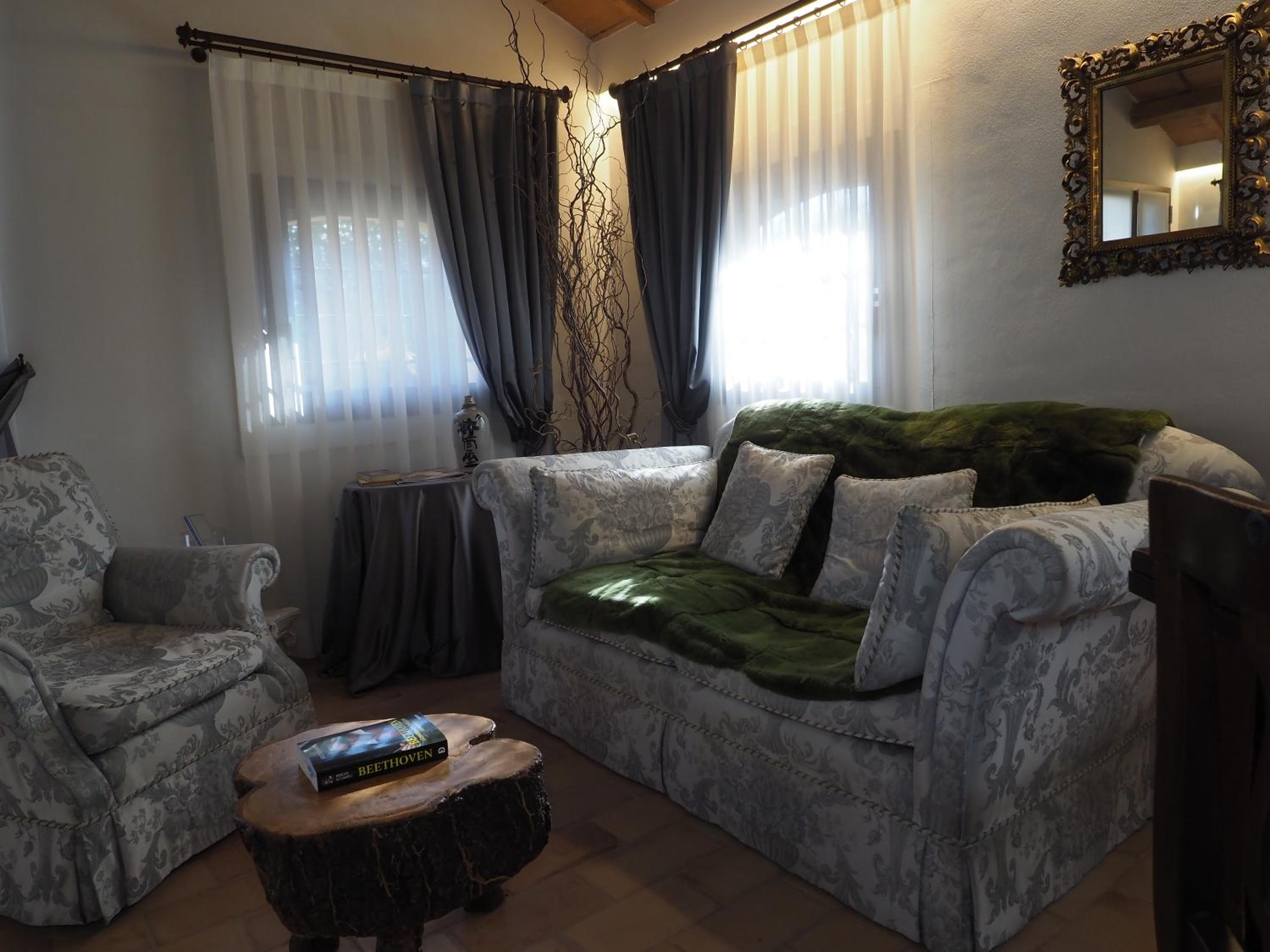 Photo 43