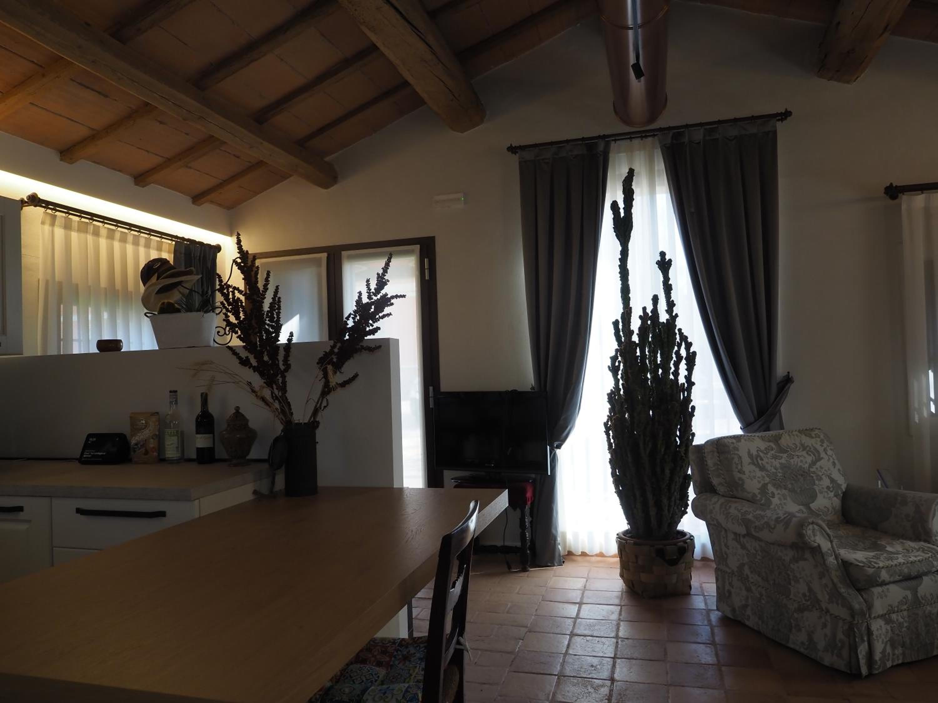 Photo 46