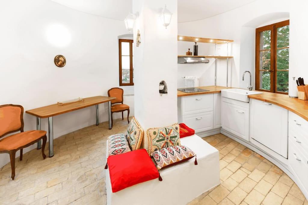 Medieval apartment Juliette