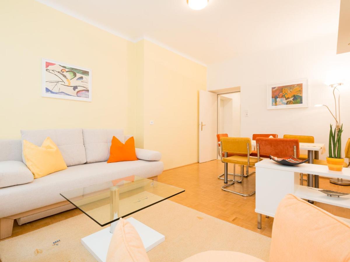 Vienna Apartment 1010