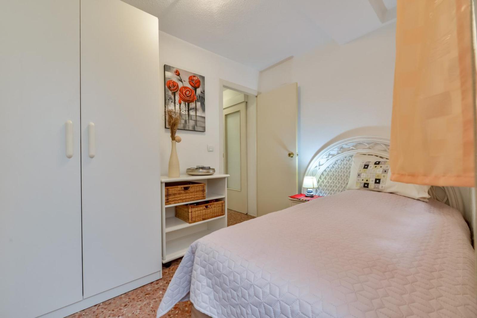 Apartment Cap
