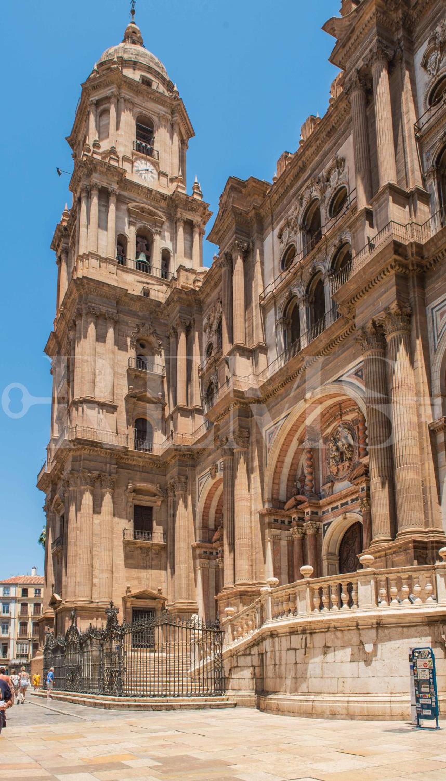 Modern gem in heart of Málaga, near sights REMS