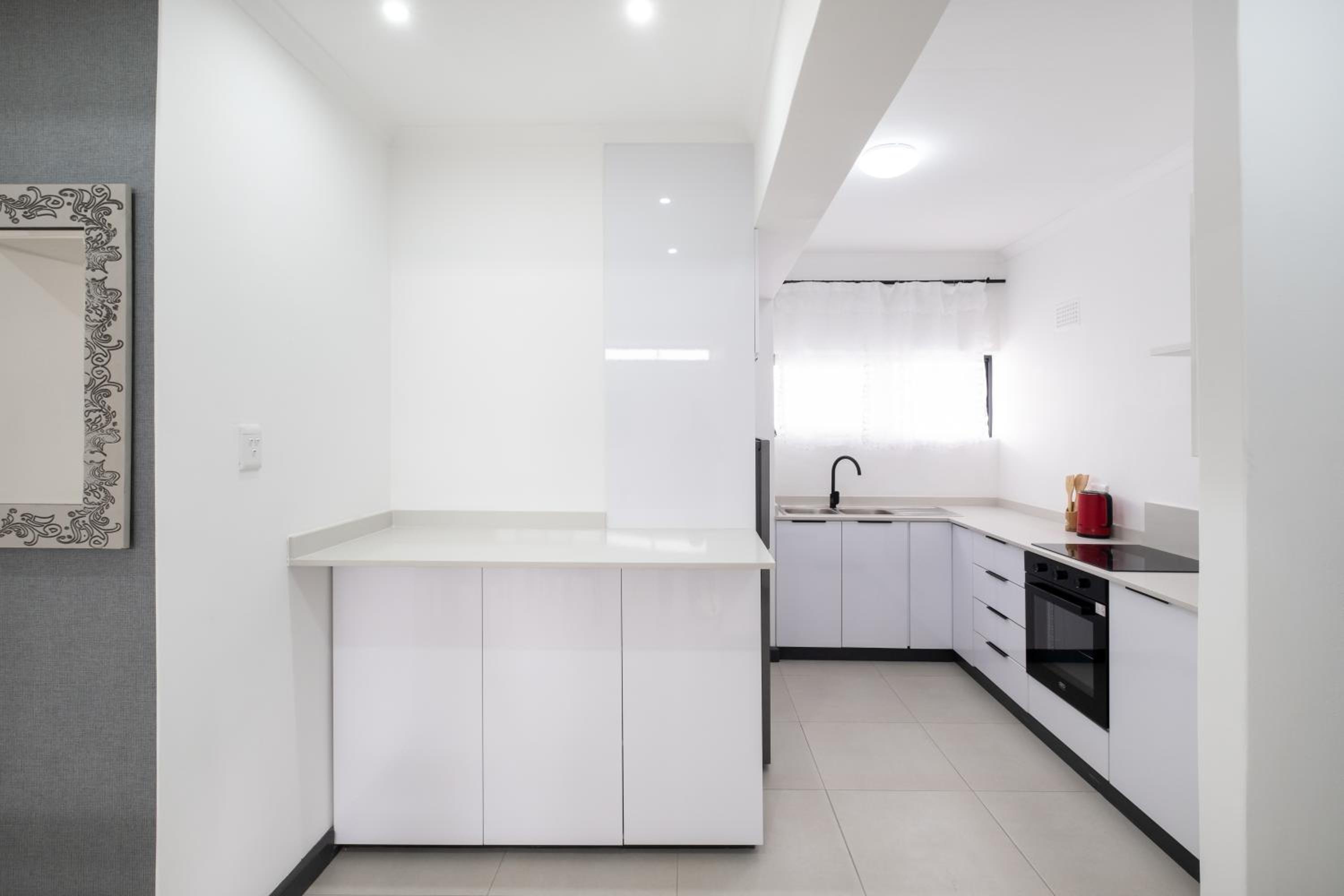 Loxton apartment