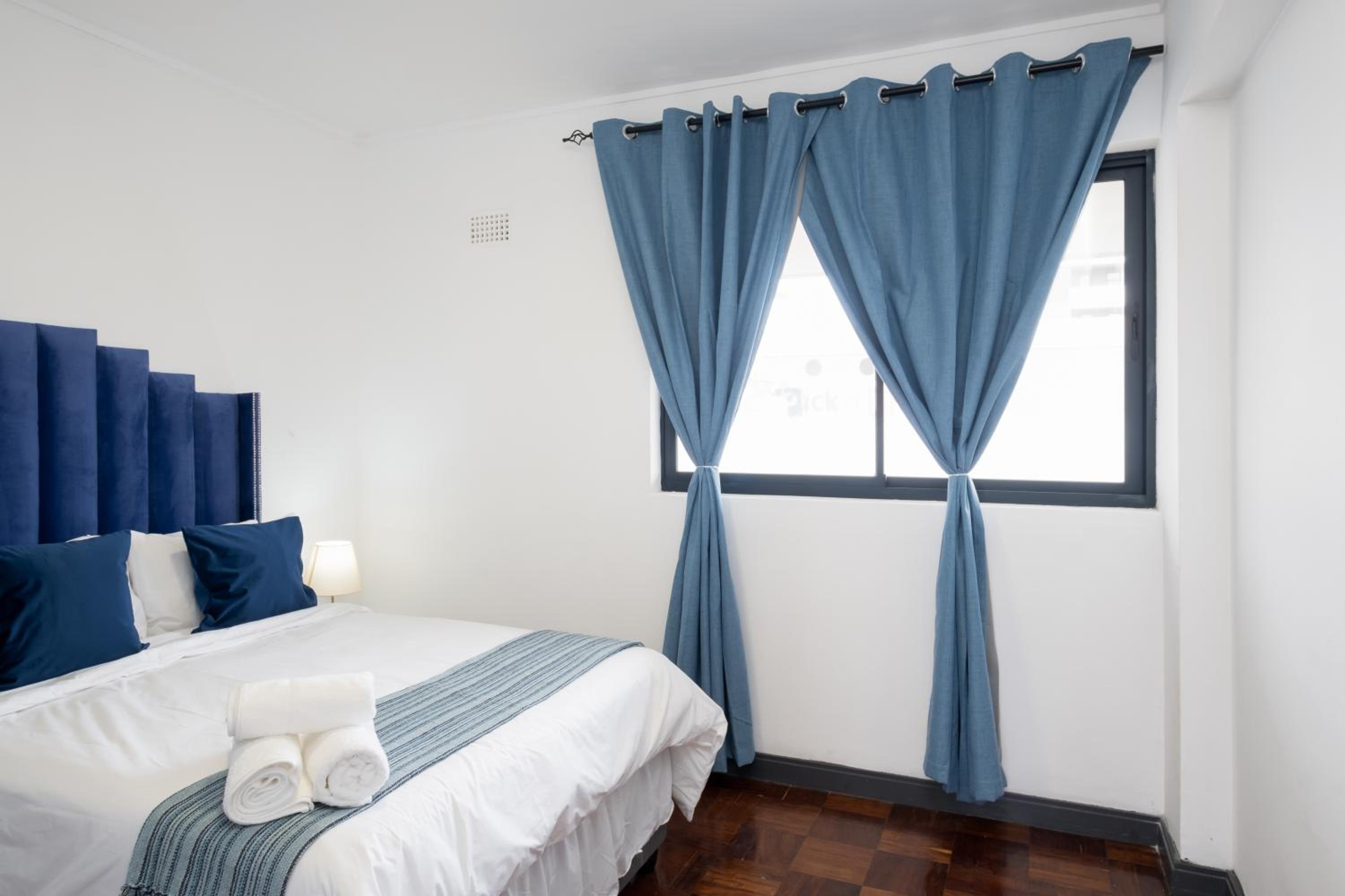 Loxton apartment