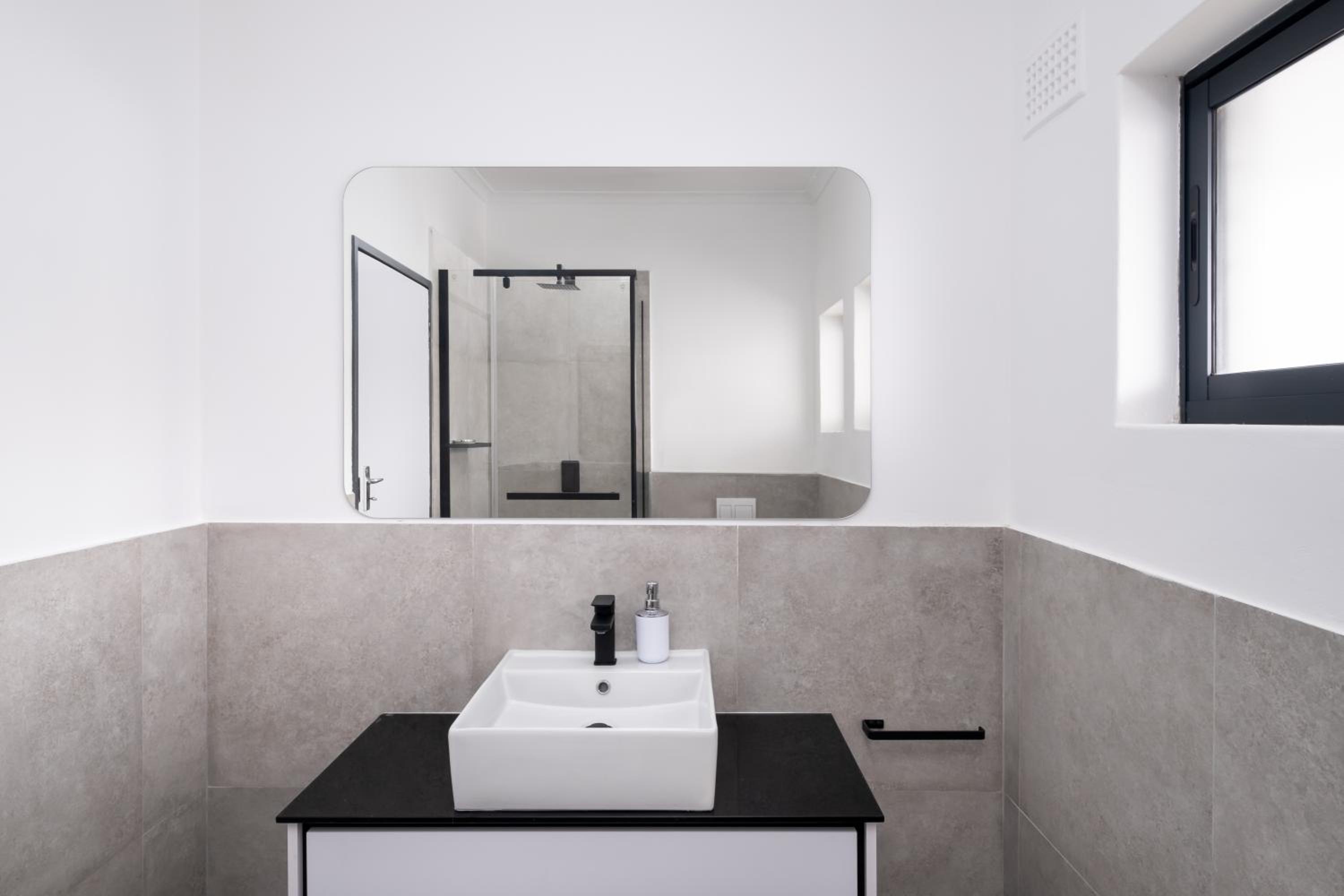 Loxton apartment