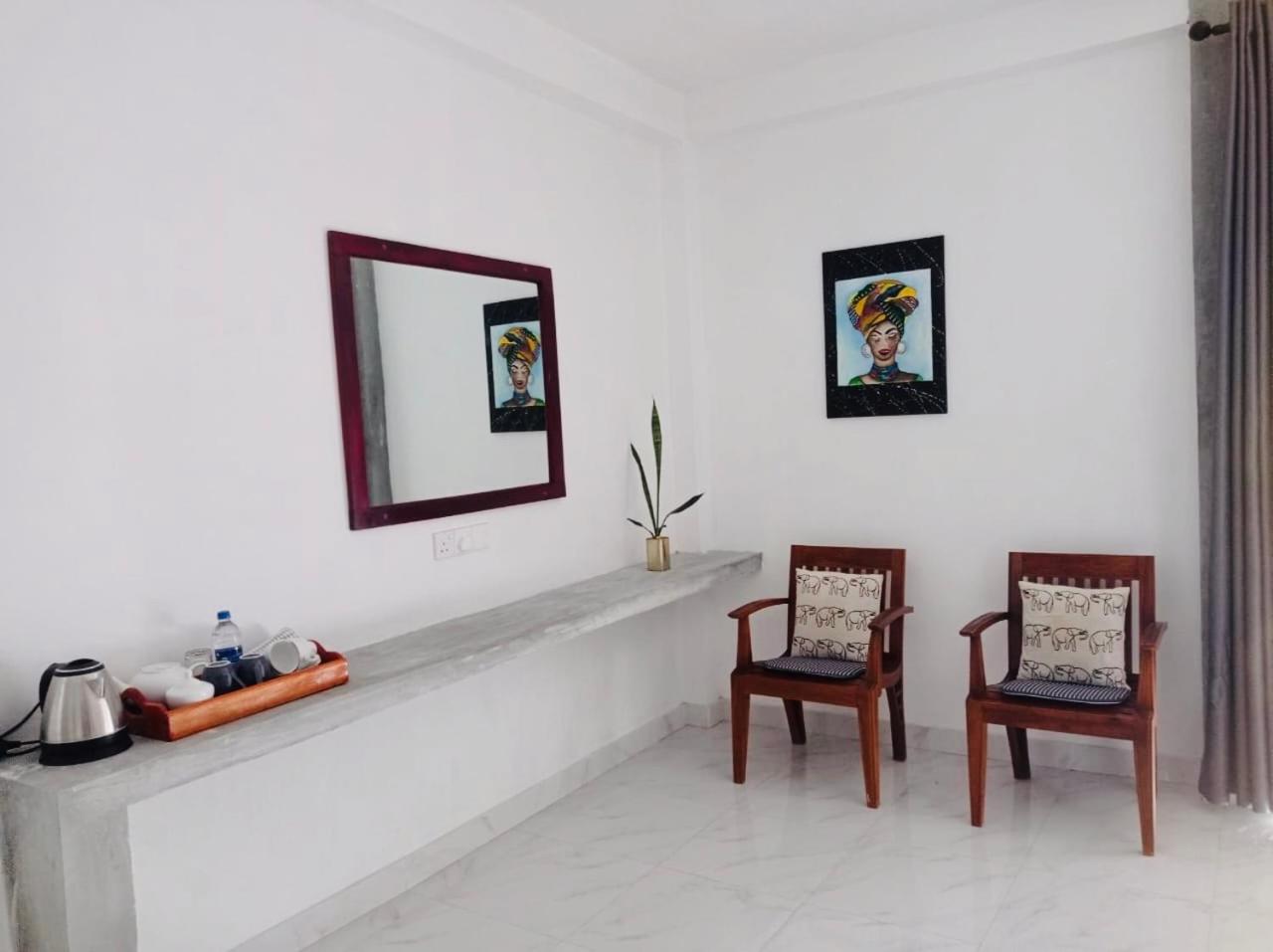 kandy hill villa