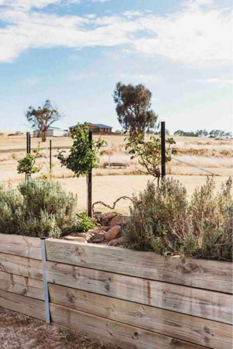 The Oaks Country Getaway
