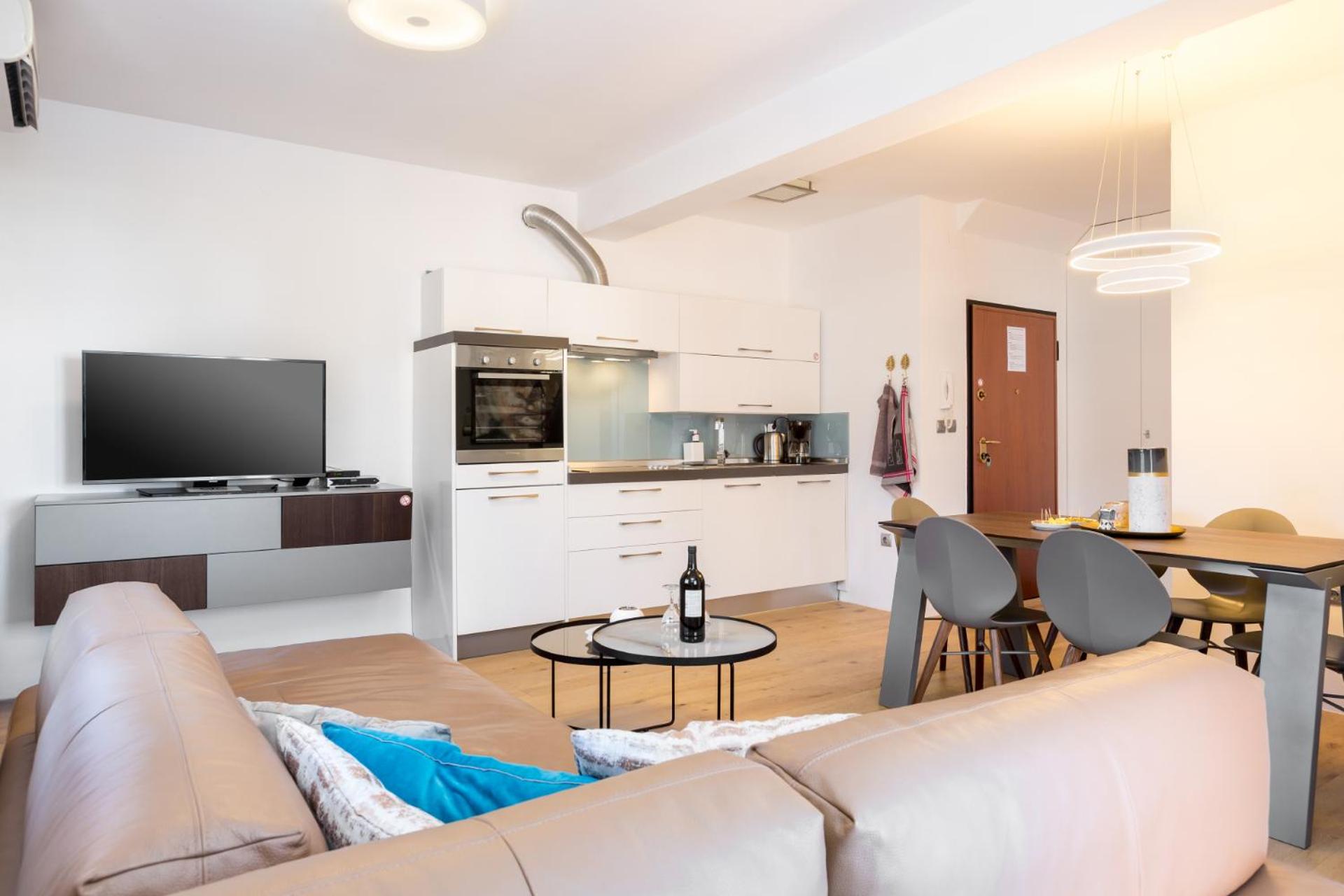 Malin en Medulin — kitchen