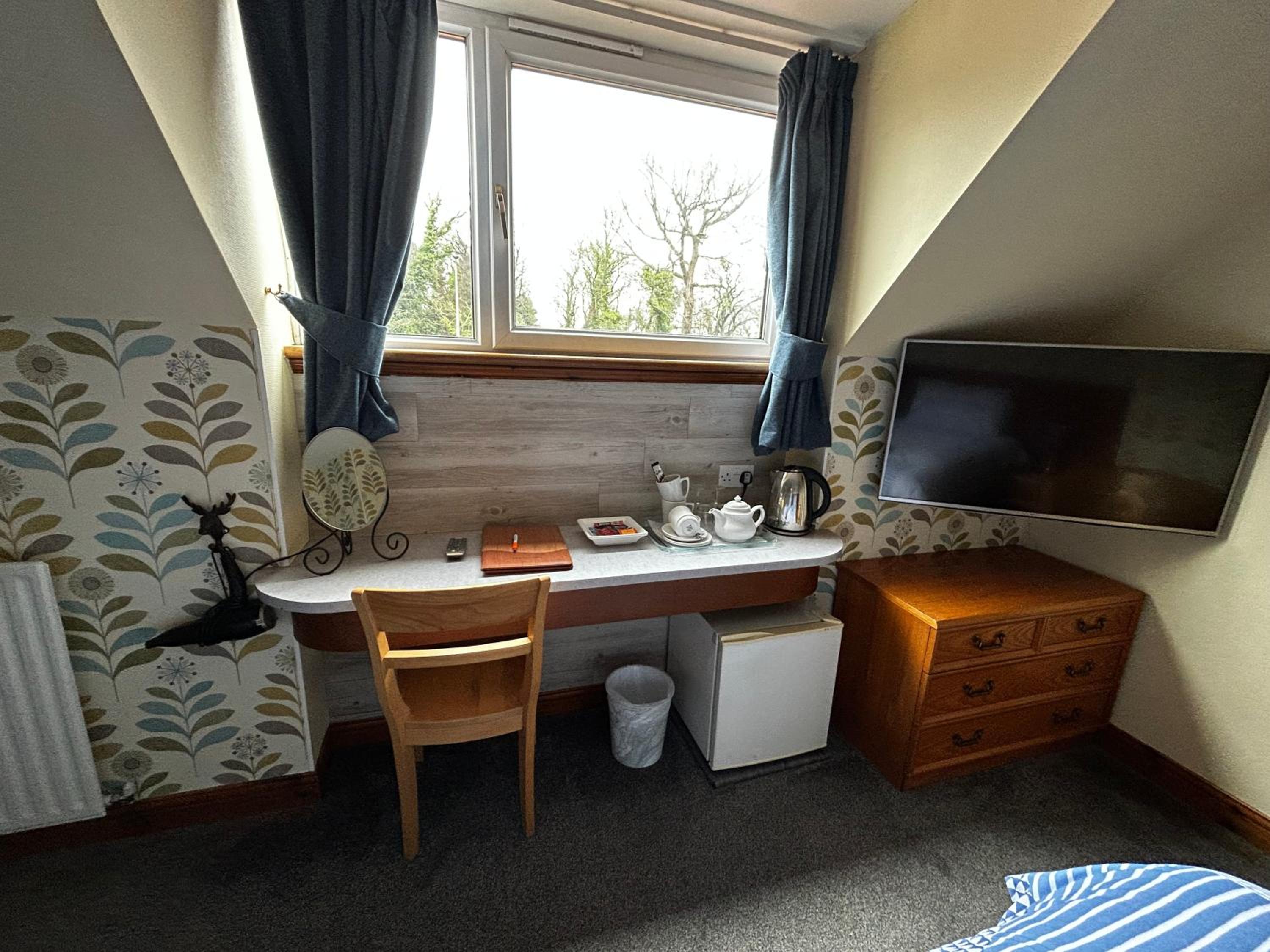 Acer Lodge Guest House