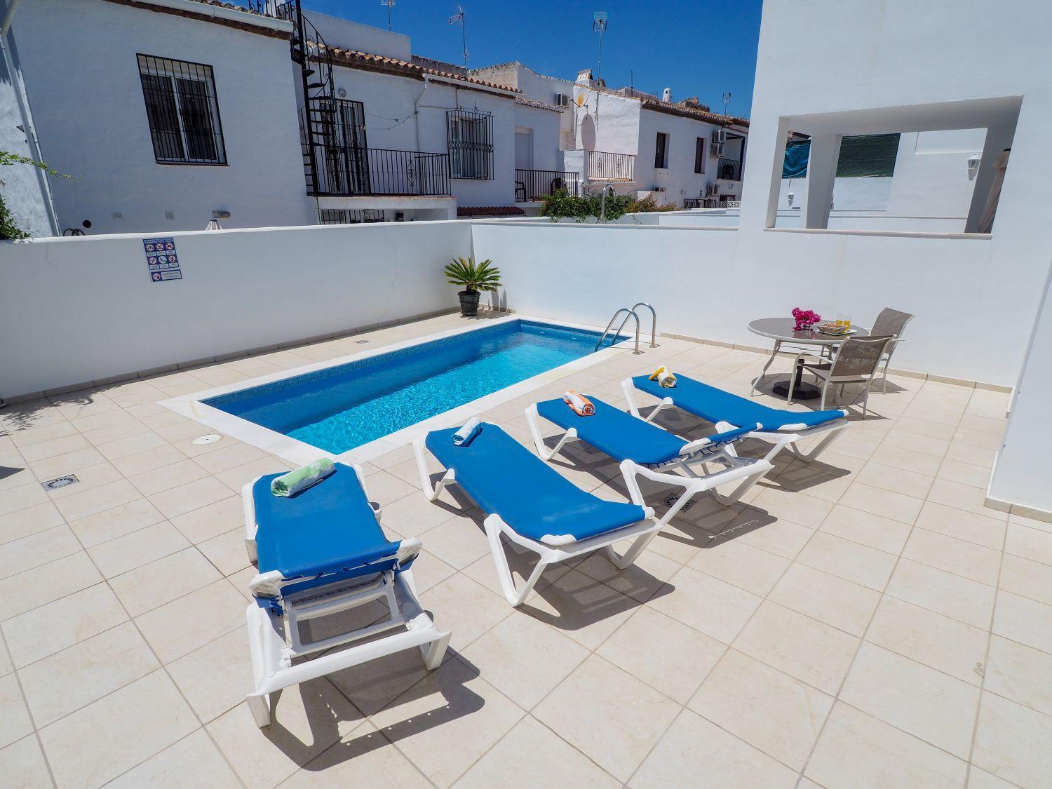Nerja Paradise Rentals - Villa Ambar view 5