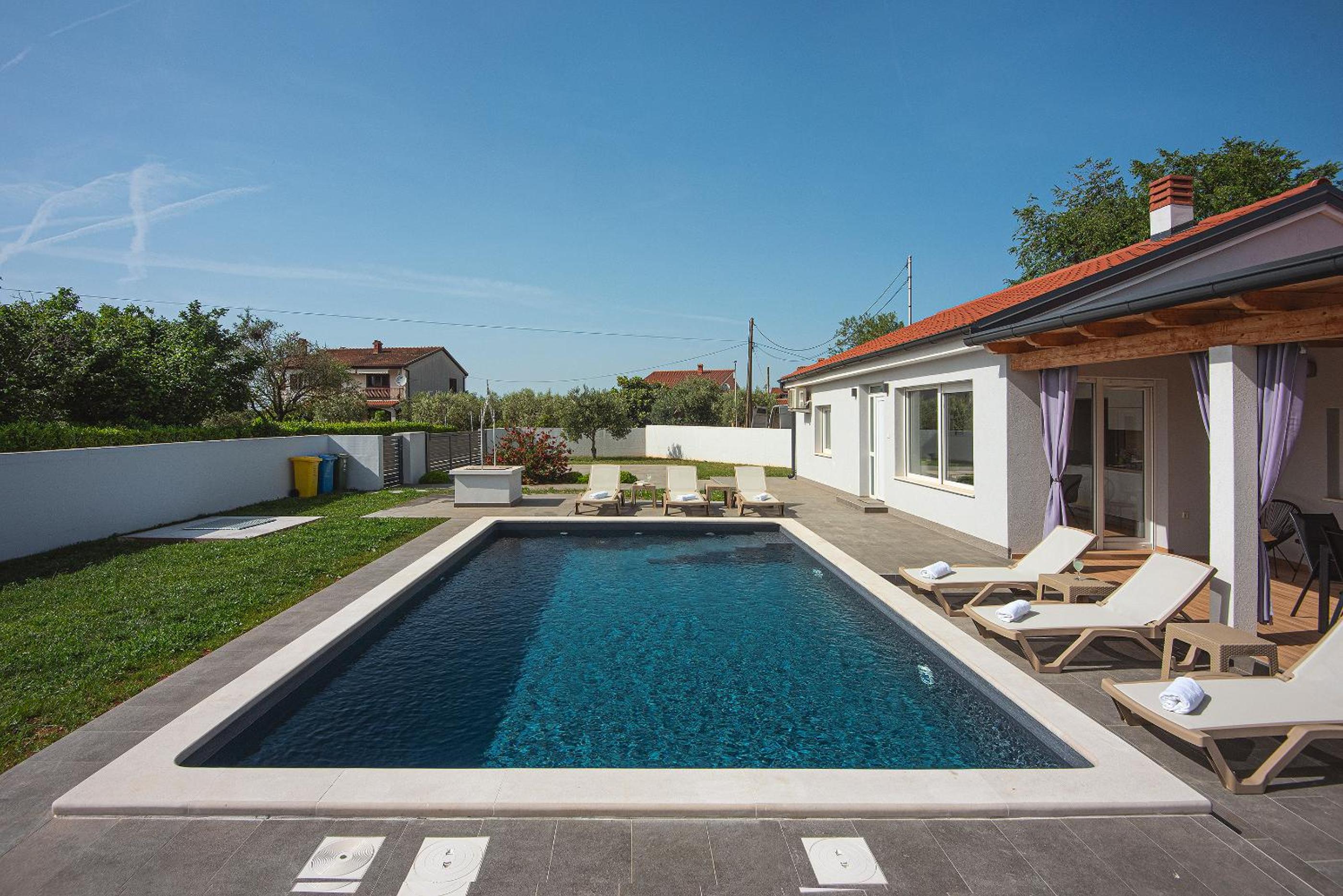 Holiday Home Ori view 4