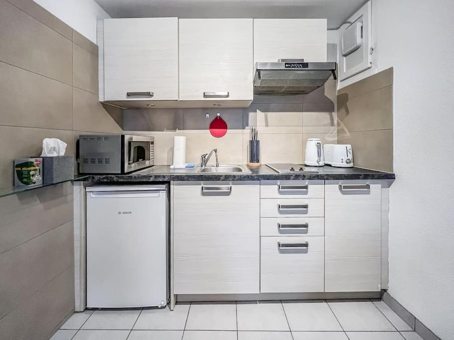 Quiet & Comfy apartment on Av du Casino