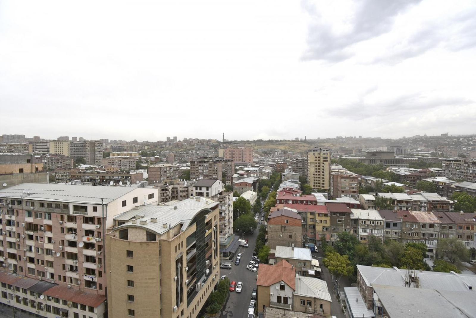 Arami street, 2 bedrooms Beautiful and Sunny apartment DI6413