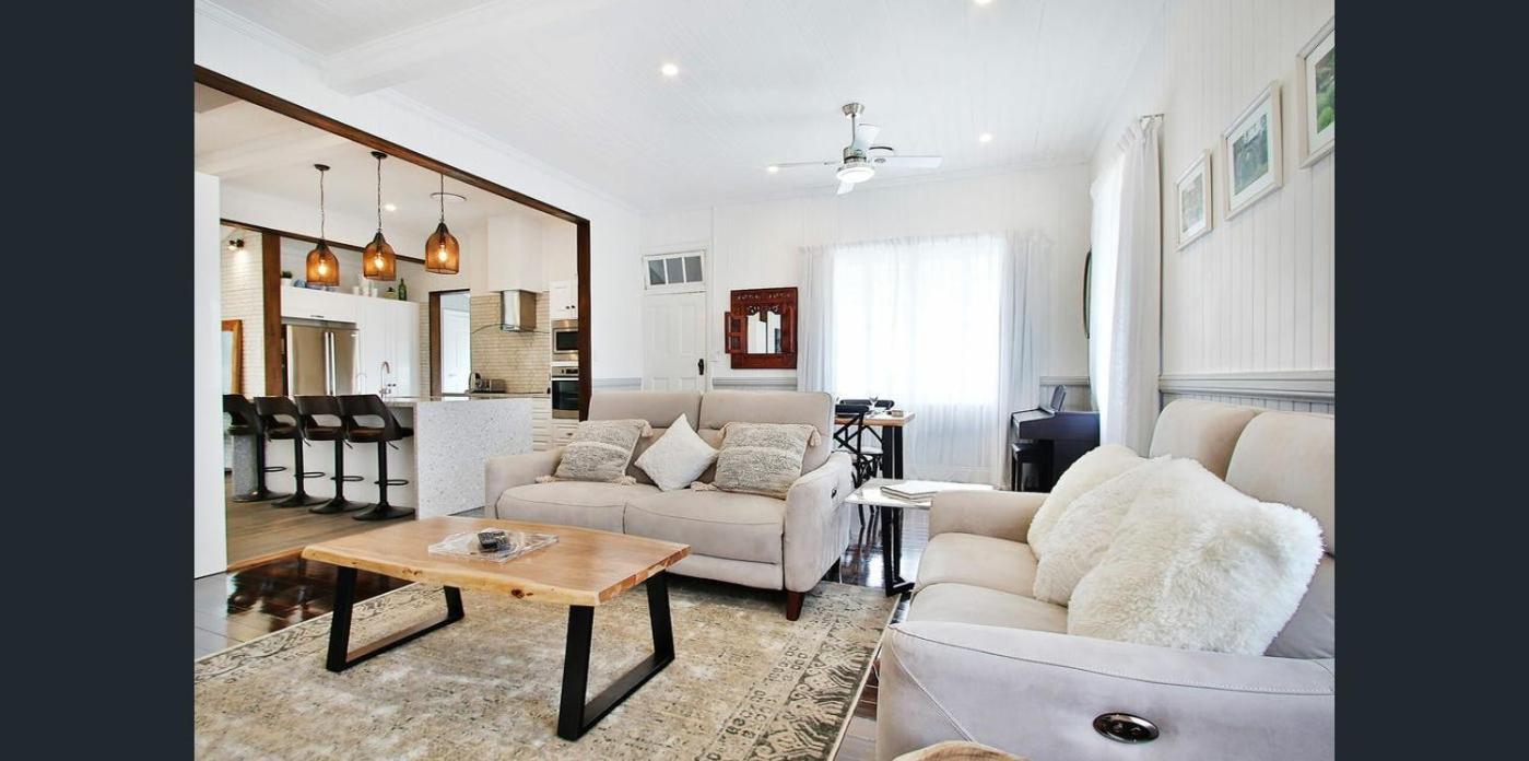 MJ's 2 bedroom luxury style apartment
